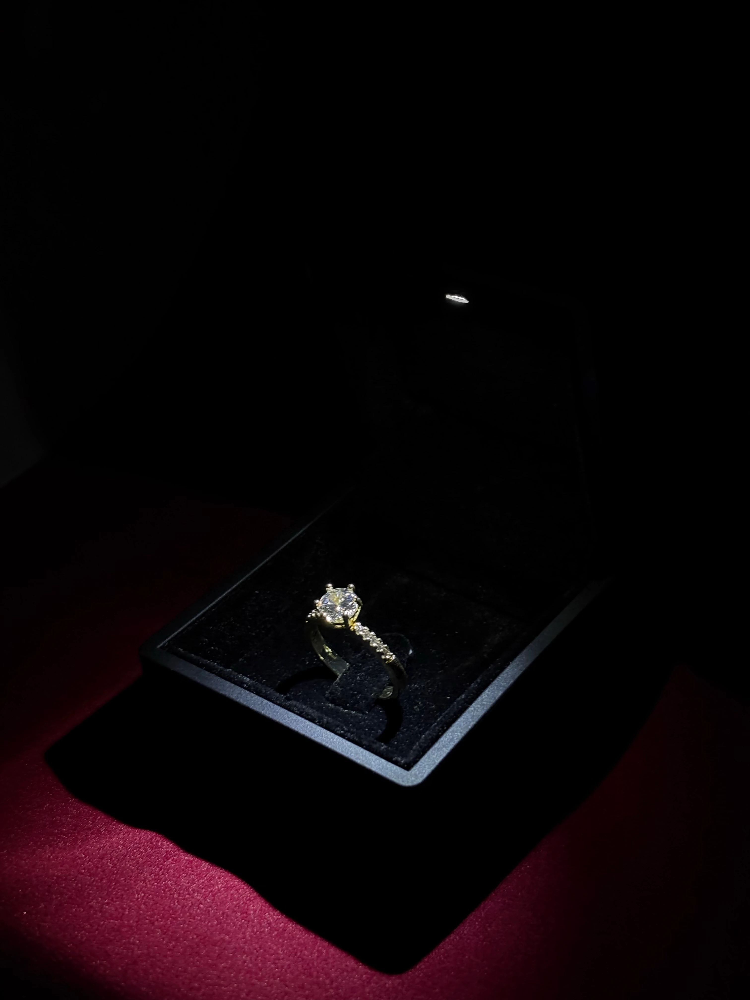 tek taş yüzük (GOLD)