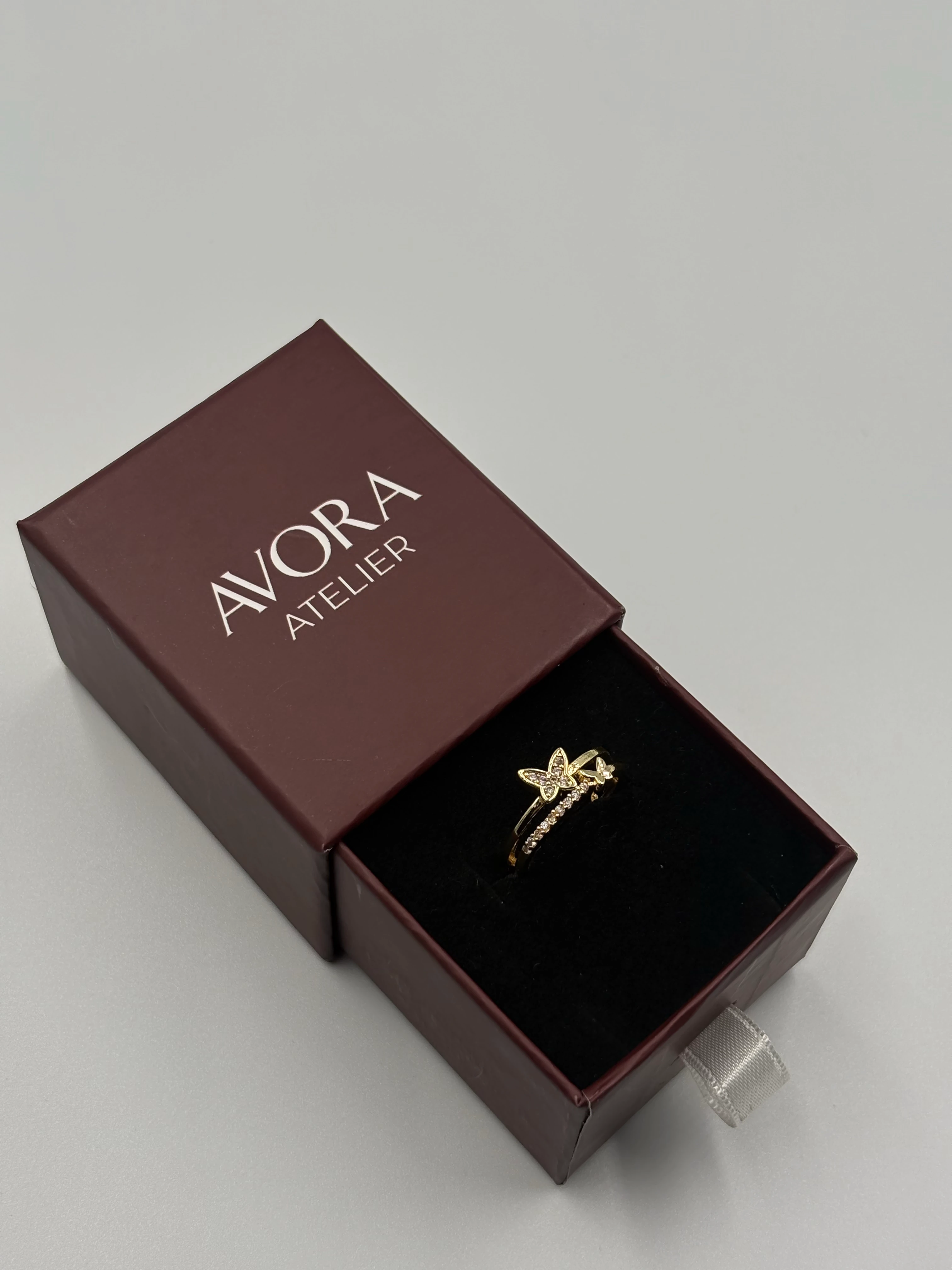 kelebek Döngüsü Yüzük 