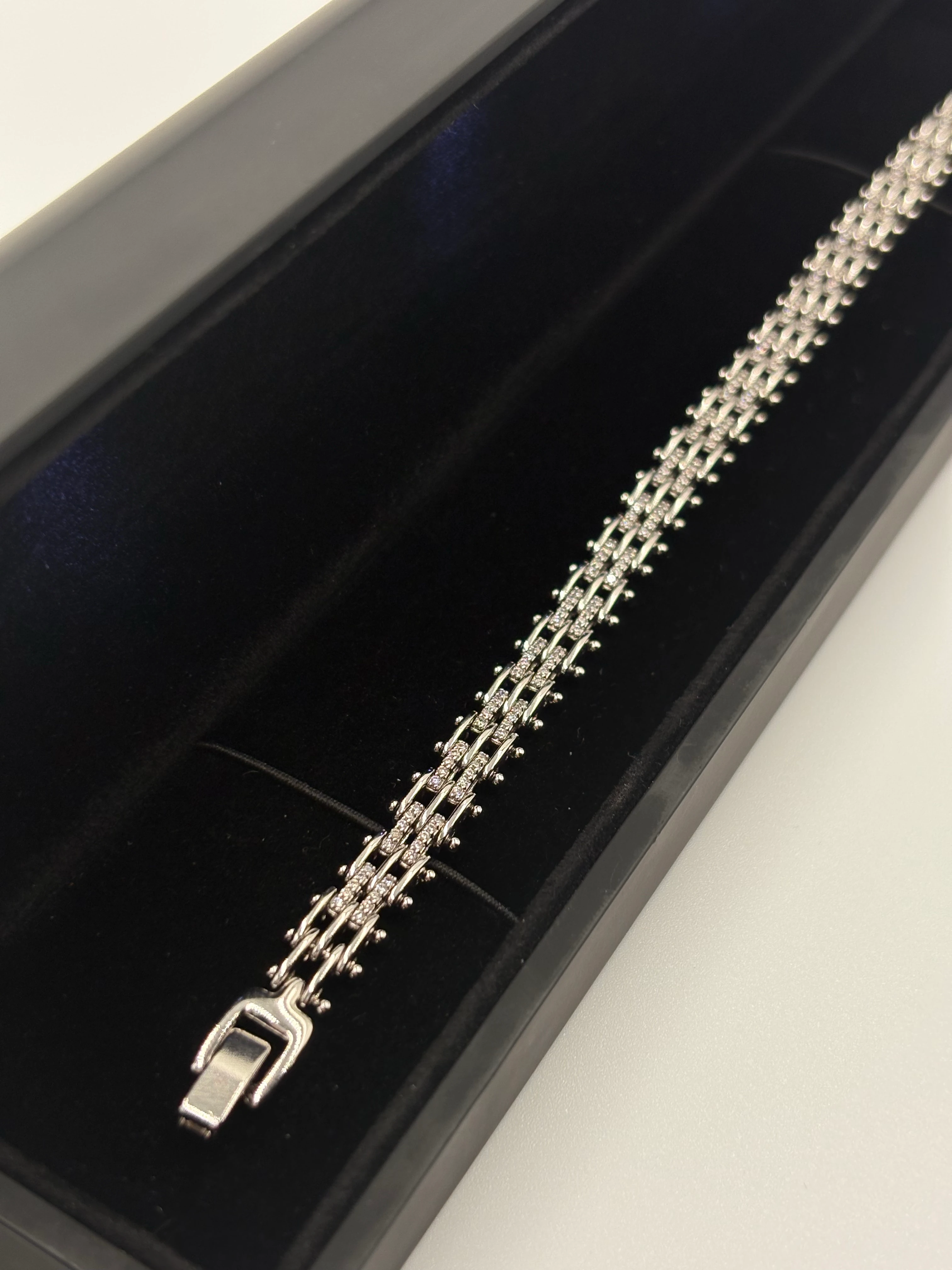 Işıltı Patikası Bileklik (GÜMÜŞ)