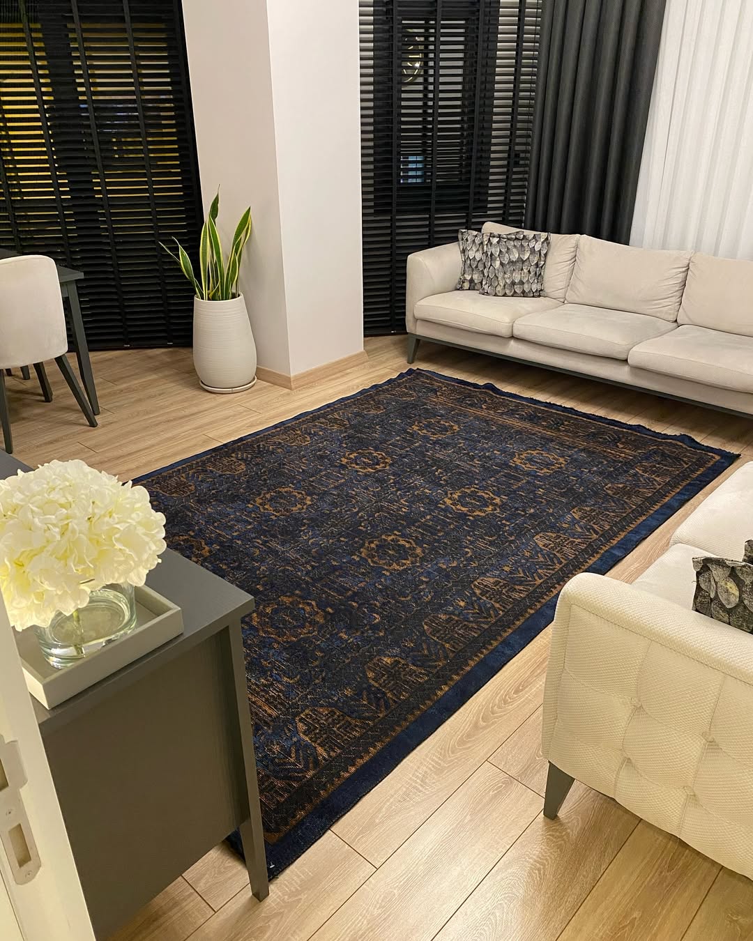 Ikon Plus IK50C Dekoratif Toz Tutmayan Pati Dostu Kilim