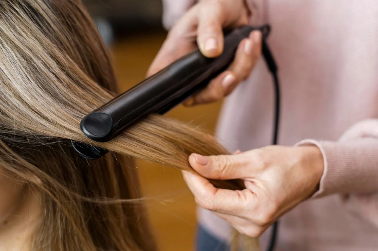 Keratin Saç Bakımı Nedir ve Keratin Bakım Ne İşe Yarar?