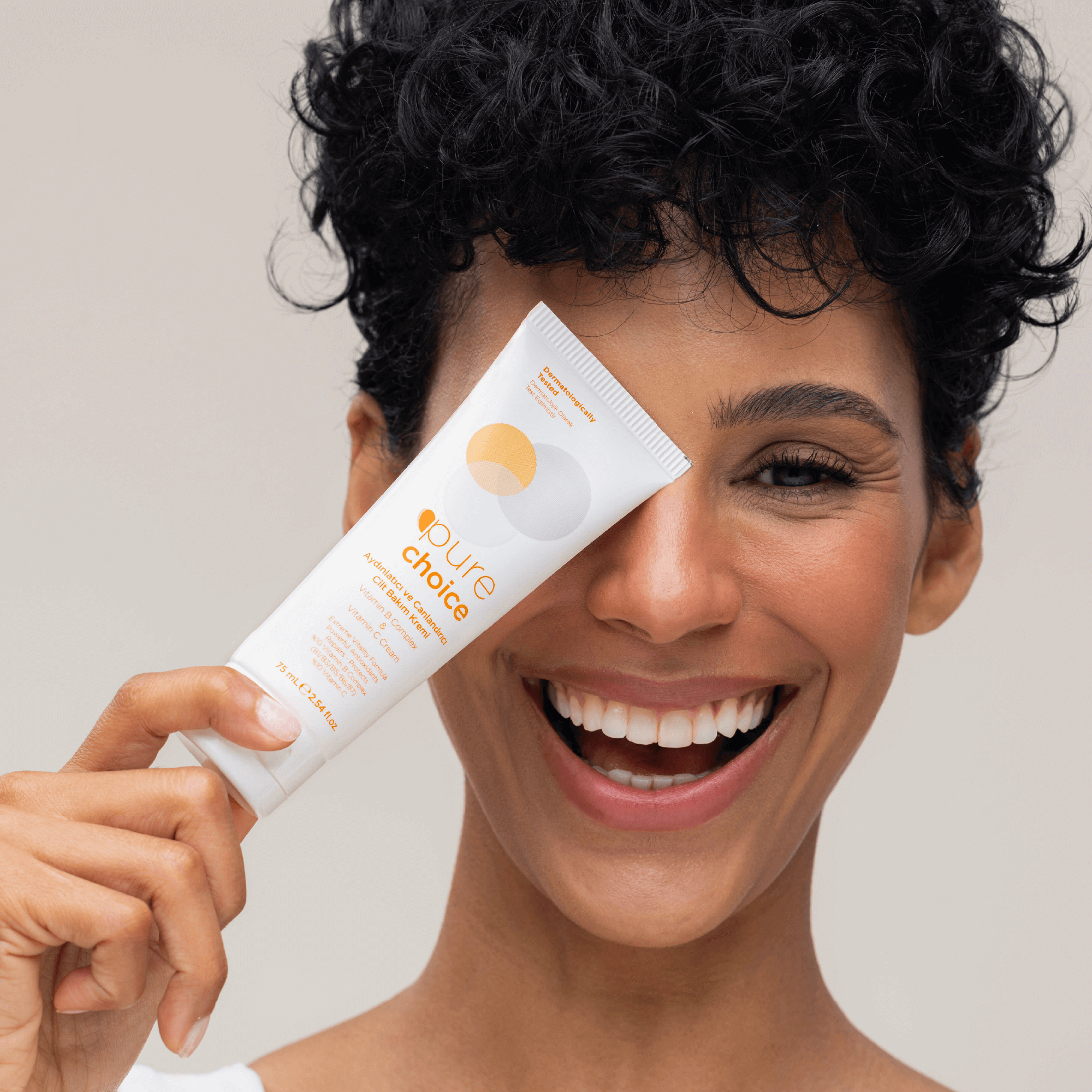 Aydınlatıcı ve Canlandırıcı Cilt Bakım Kremi - 75 mL — Vitamin B Complex, Vitamin C