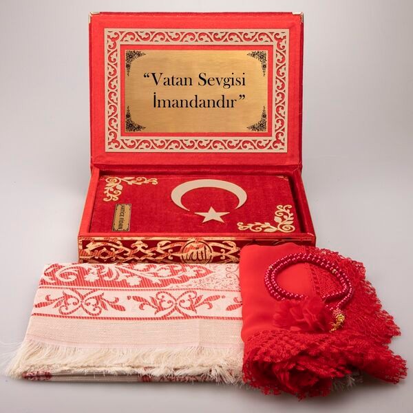 Raşel Kutu Kur’an-ı Kerim Ay Yıldız Kombin Set (Tesbih, Şal, Seccade) 
