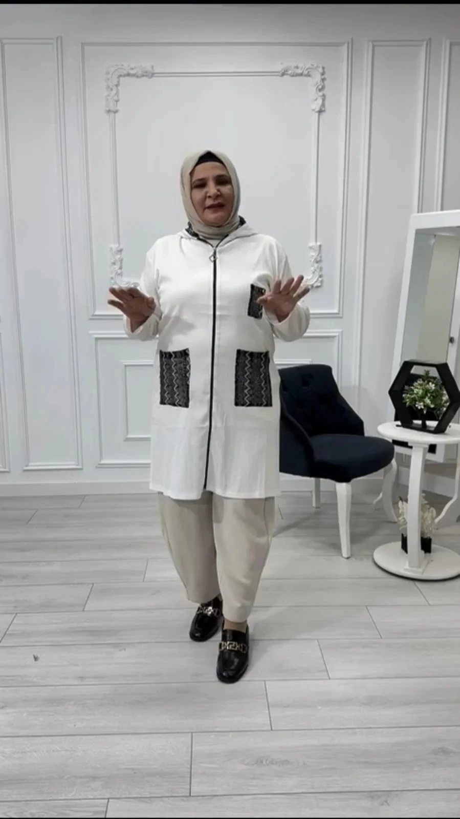 Büyük Beden Tasarım  Bürümcük Dantel Detaylı Ceket - beyaz