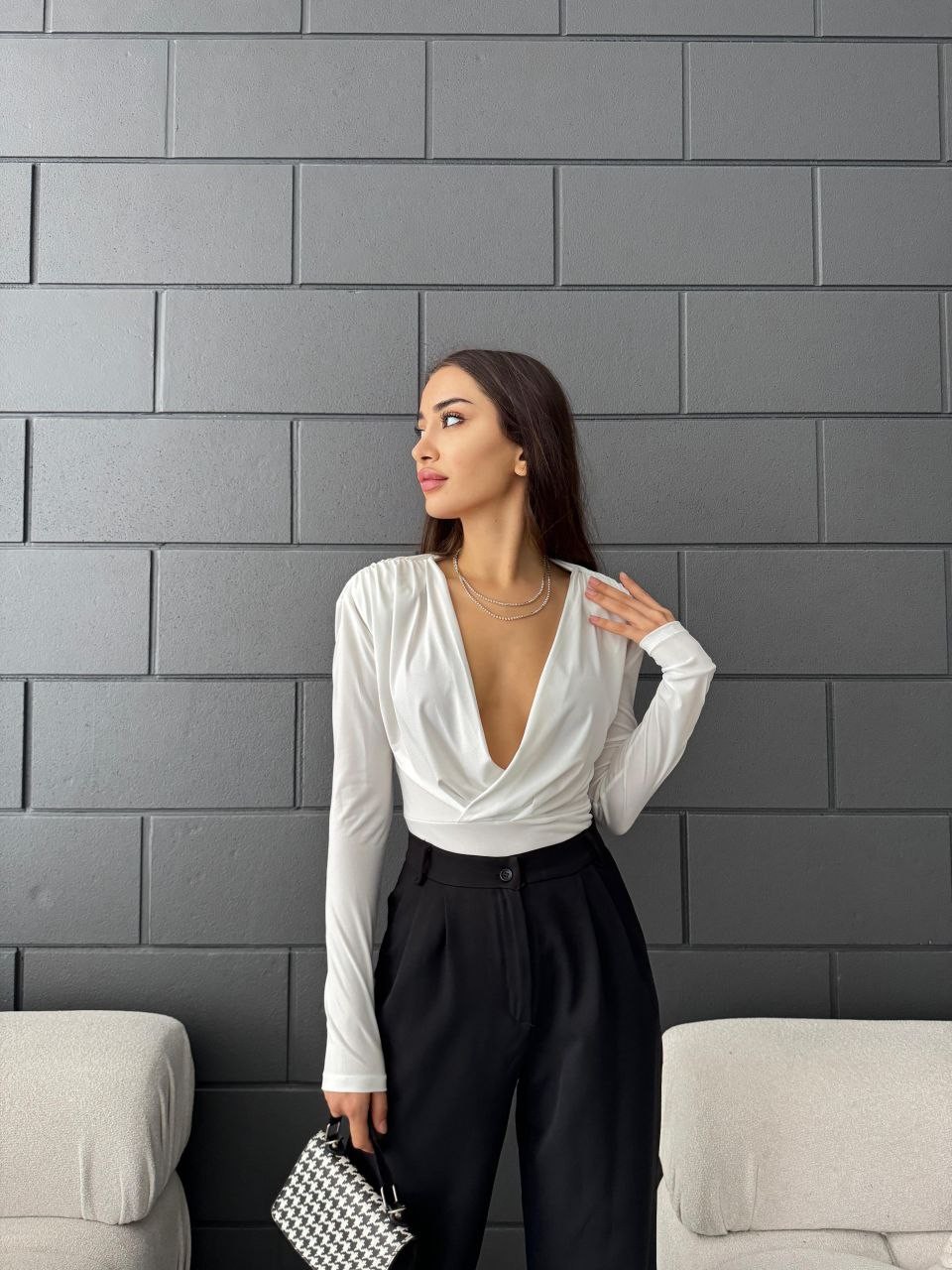 Sandy Kumaş Vatkalı Pileli Bodysuit - Beyaz