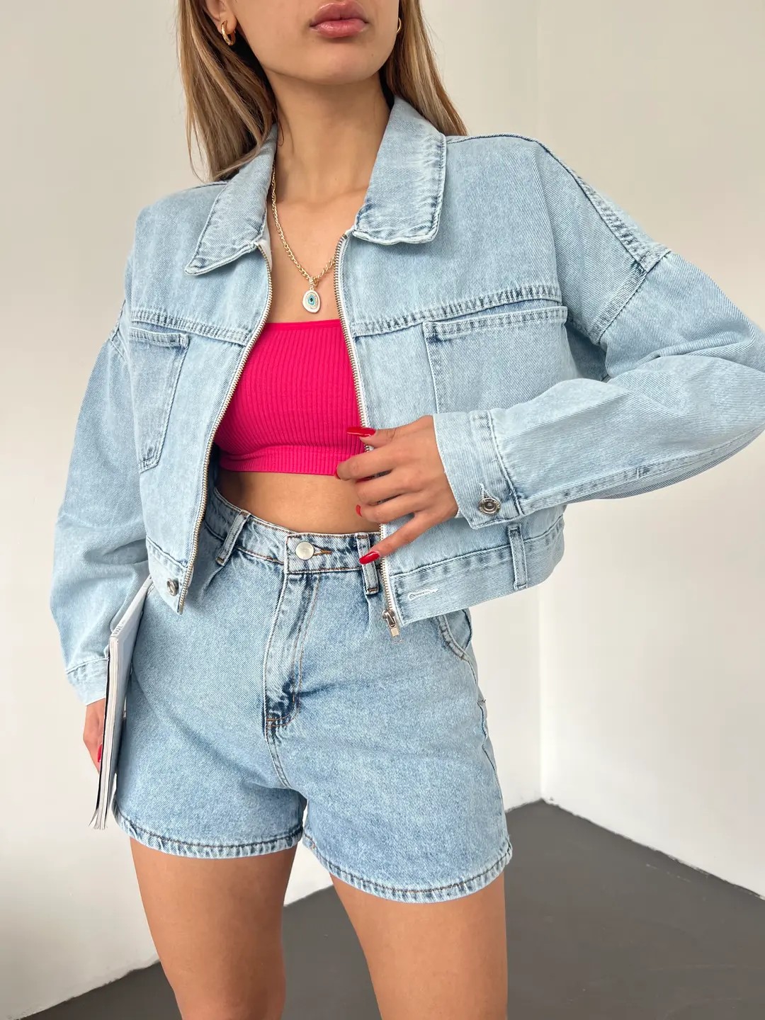 Fermuarlı Çift Cepli Crop Denim Ceket