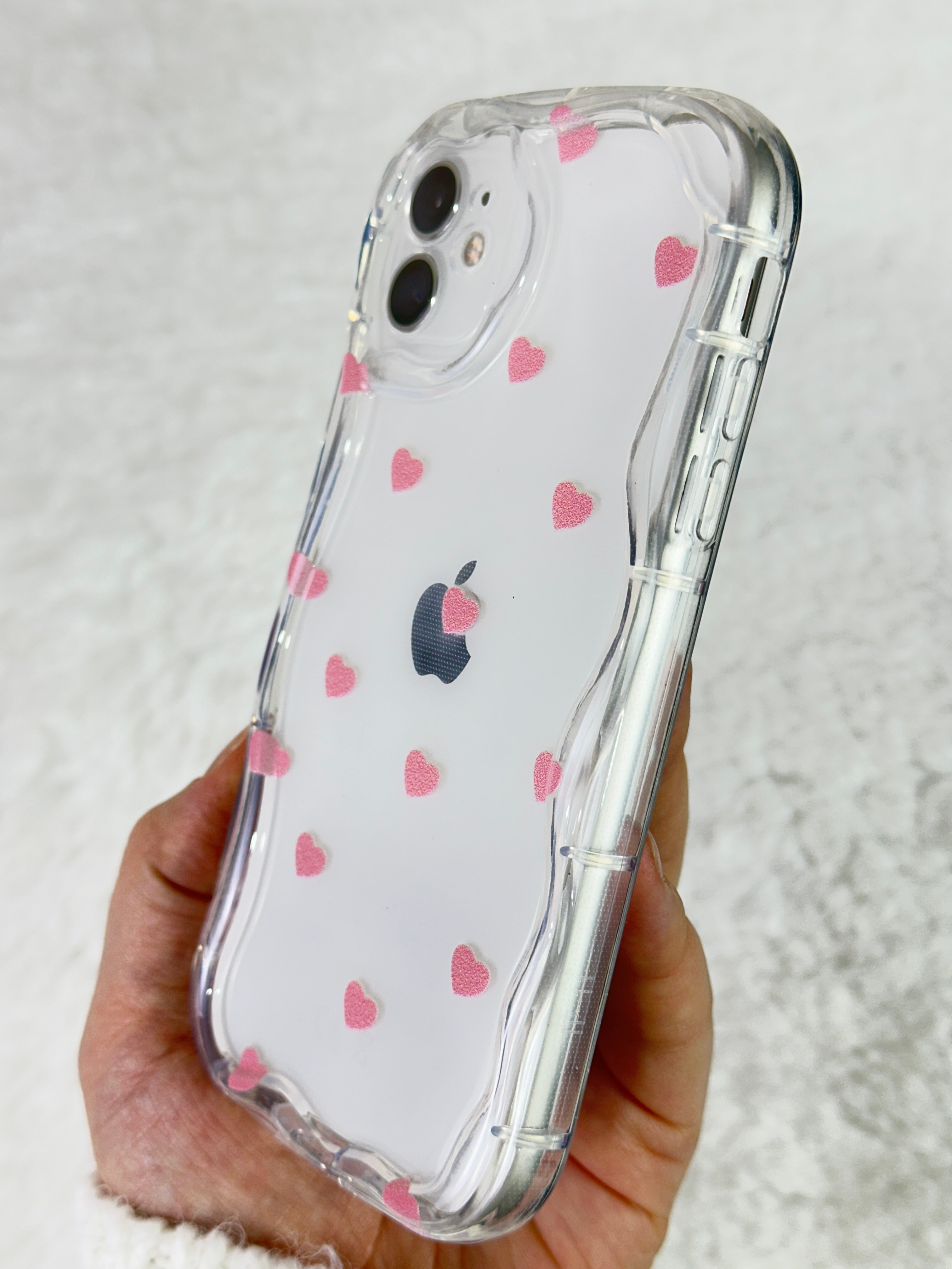 iPhone 11 Şeffaf Pembe Kalp Desenli Kamera Çıkıntılı Poly Kılıf