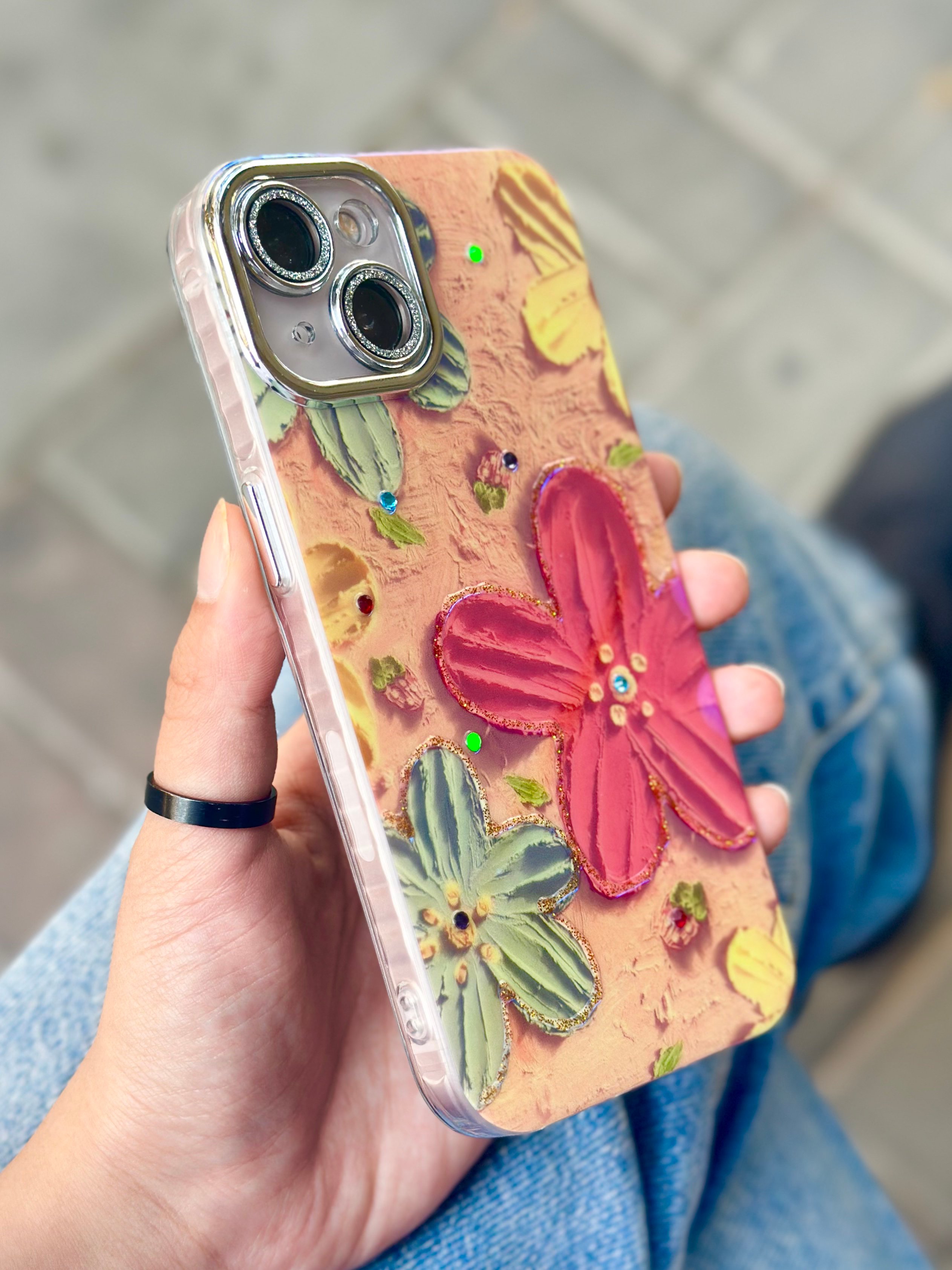 iPhone 15 Plus Çiçek Desenli Paint Kılıfı 