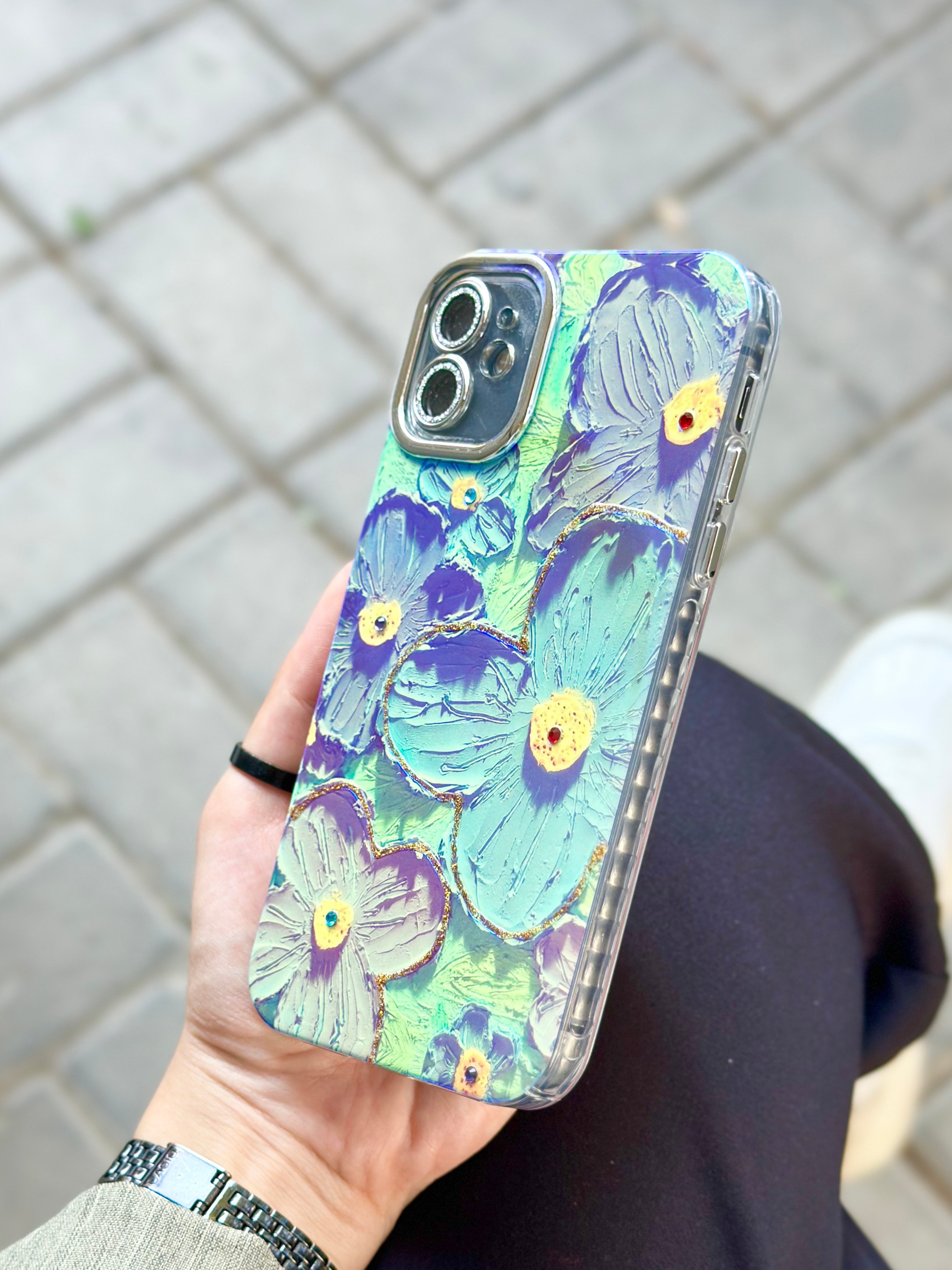 iPhone 11 Çiçek Desenli Lens Koruyuculu Paint Kılıfı 