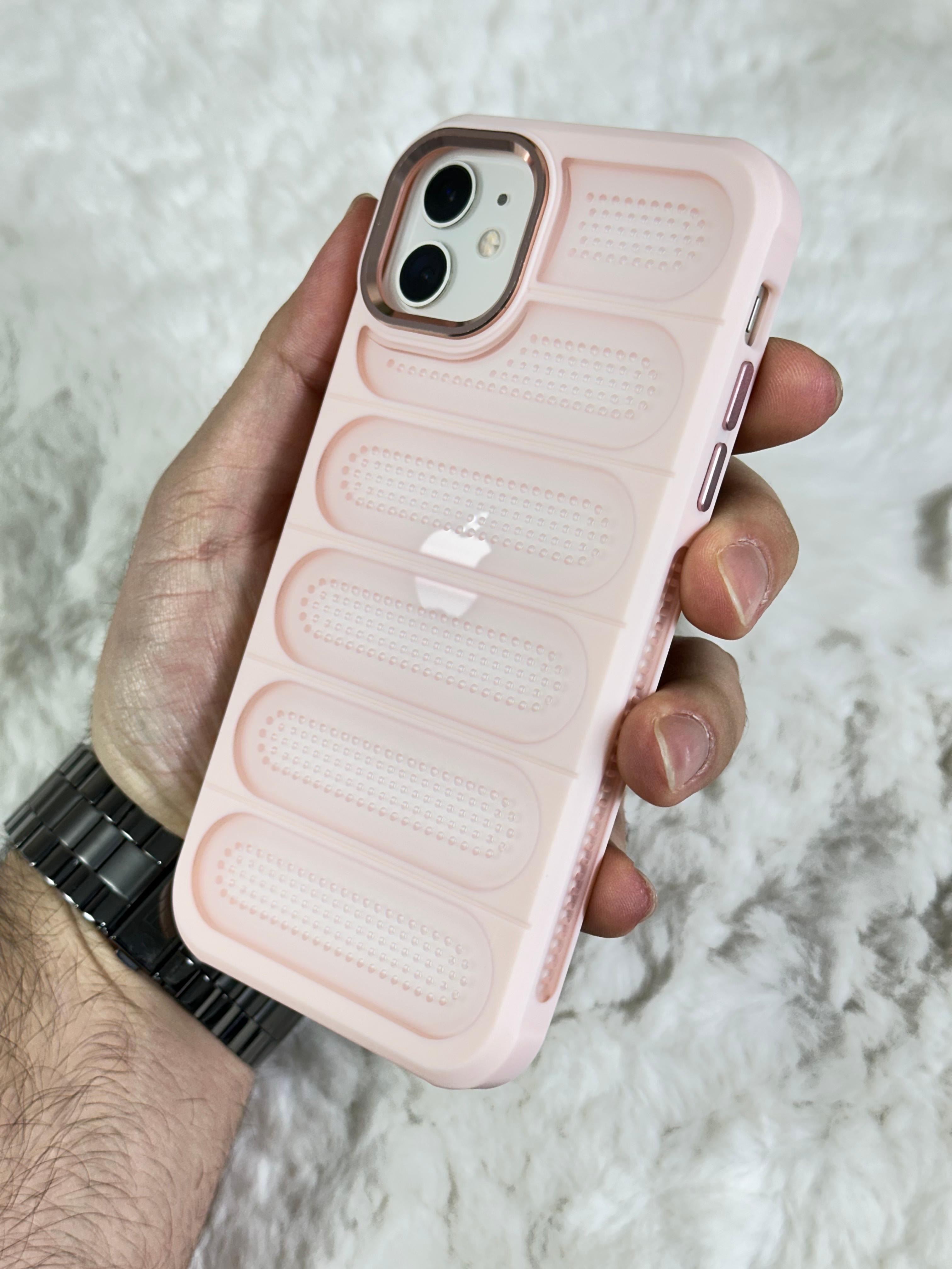 iPhone 11 Pars Kılıf 