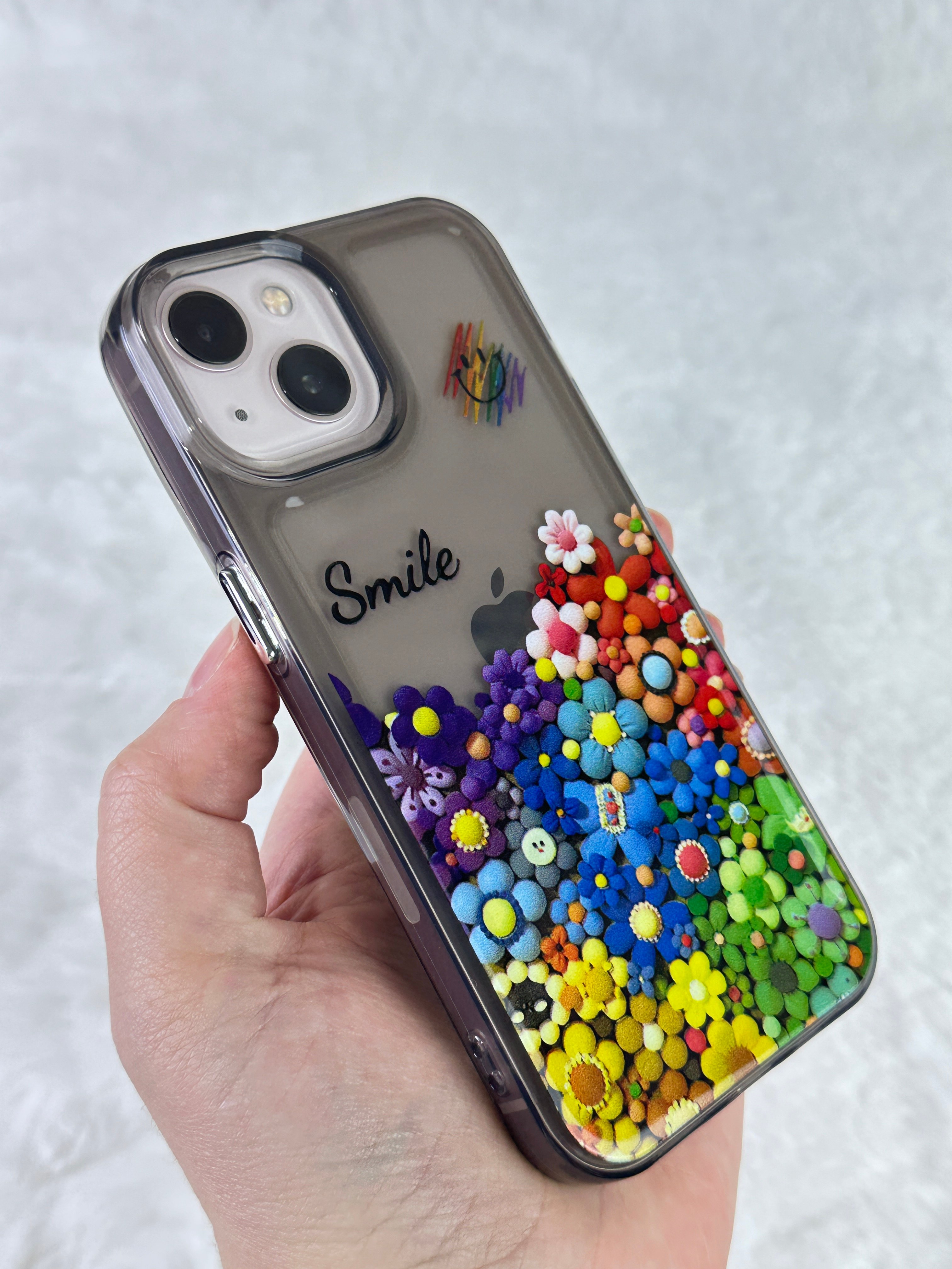 iPhone 14 Renkli Çiçek Desenli Smile Yazılı Pox Kılıf