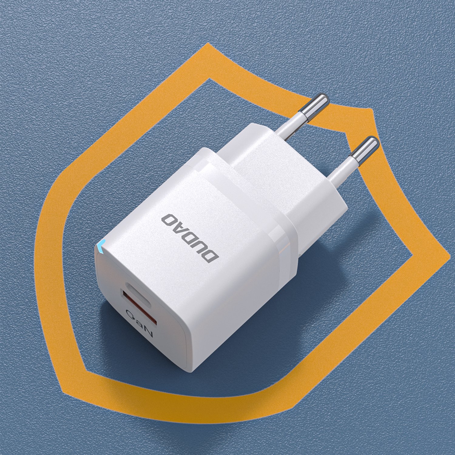 DUDAO A13PRO Kompakt Şarj Adaptörü 1 Tane USB Giriş ve 1 Tane Type-C Giriş (PD 33W)