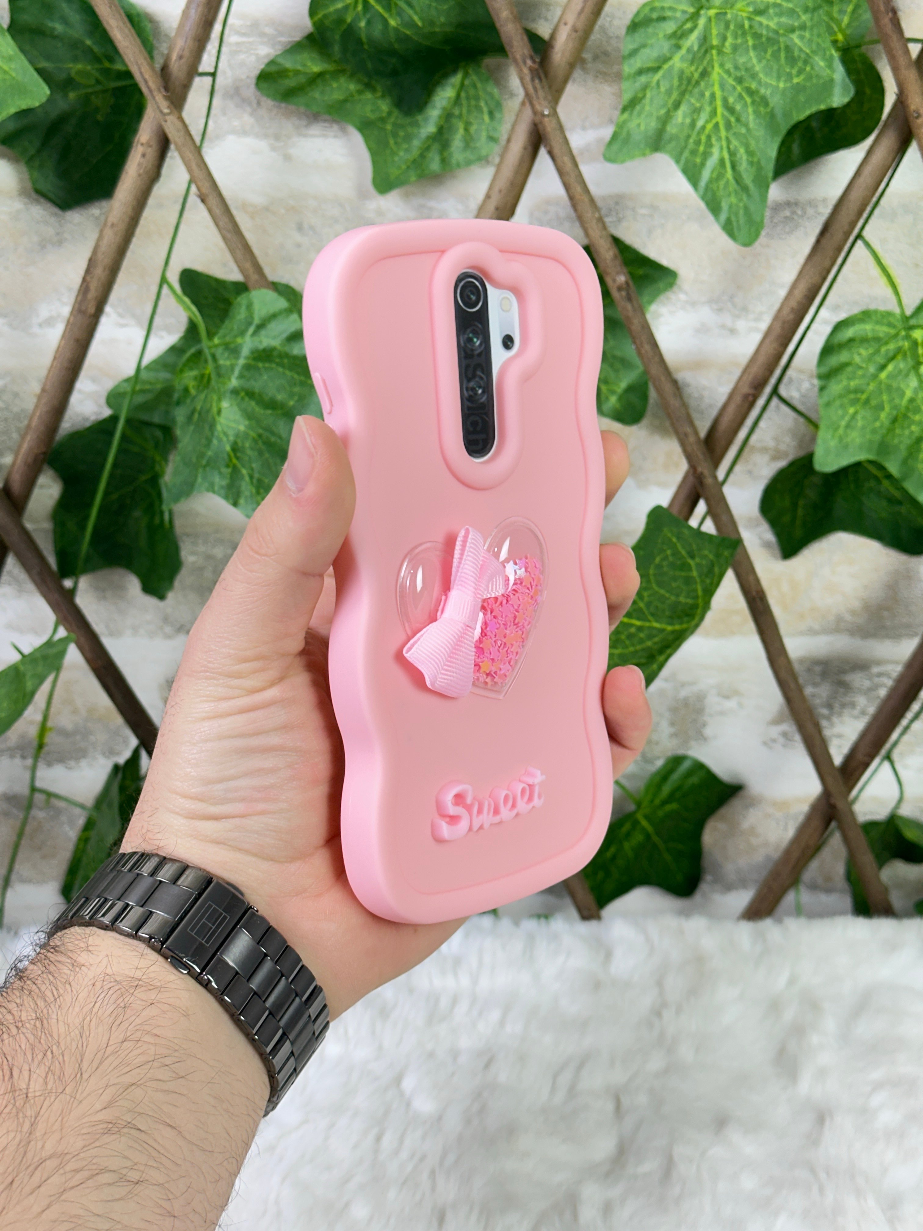 Xiaomi Redmi Note 8 Pro Uyumlu Renkli Kalp Kurdele Detaylı Simli Dalgalı Sweety Kılıf - Rose