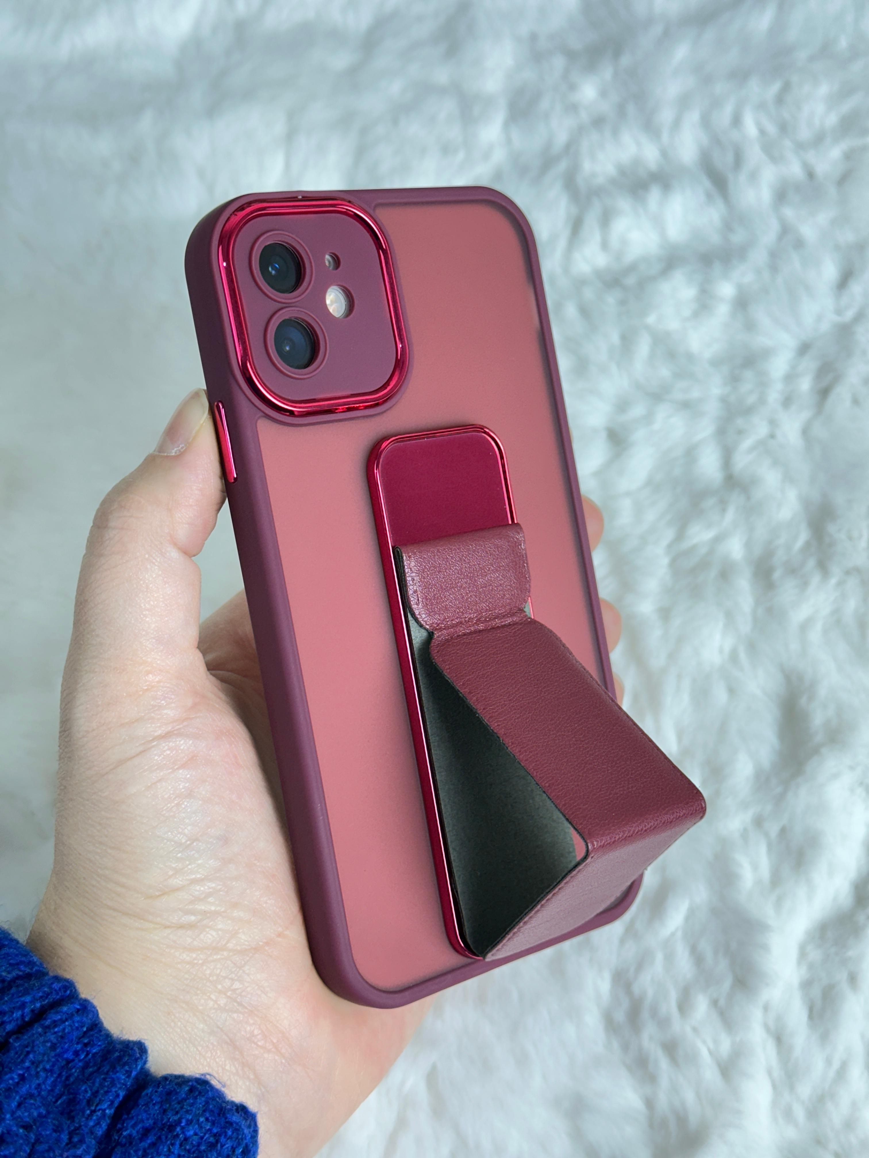 iPhone 11 Stand Olabilen Arkası Buzlu Standlı Perfect Kılıf 