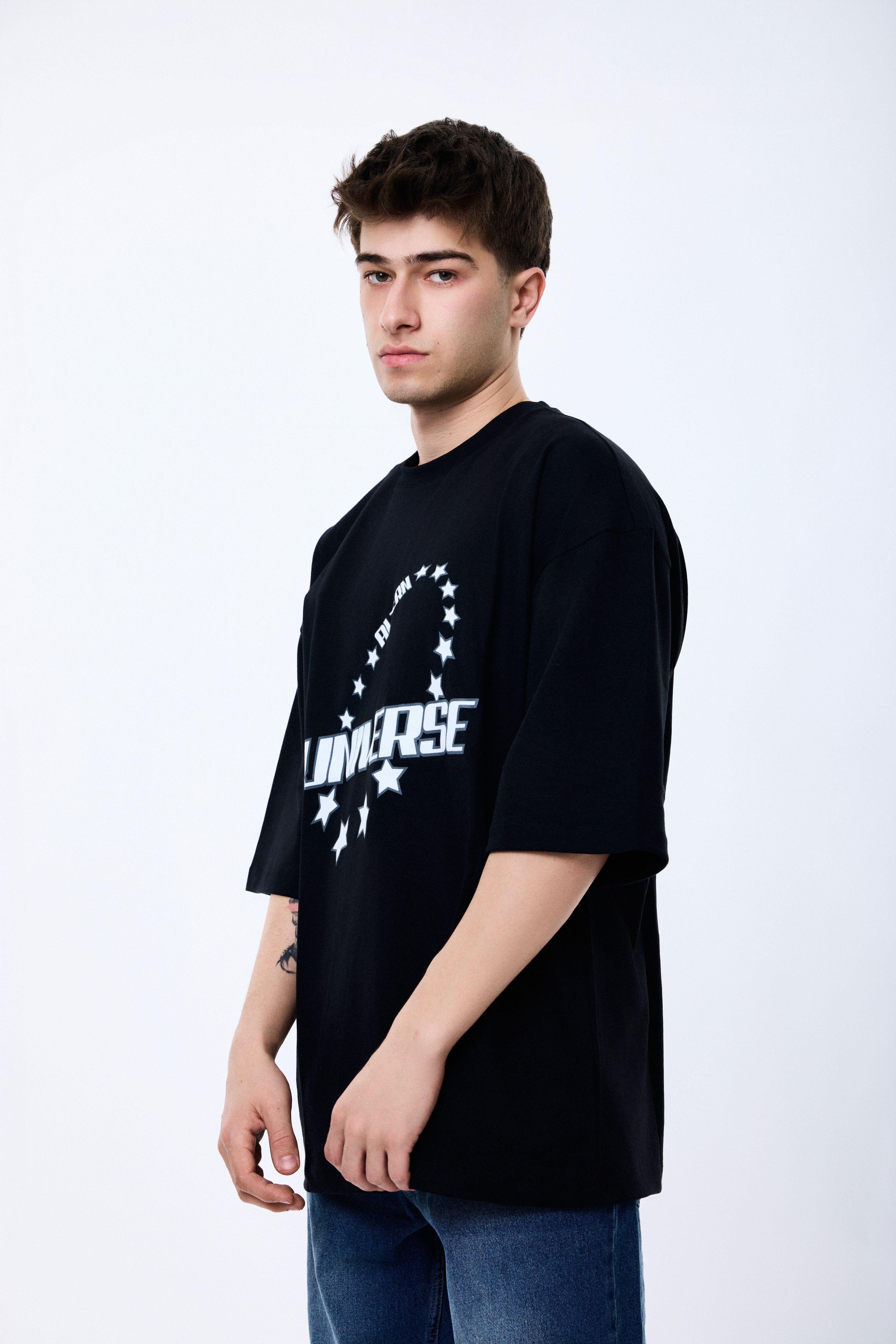 Universe Star Baskılı Oversize Tişört