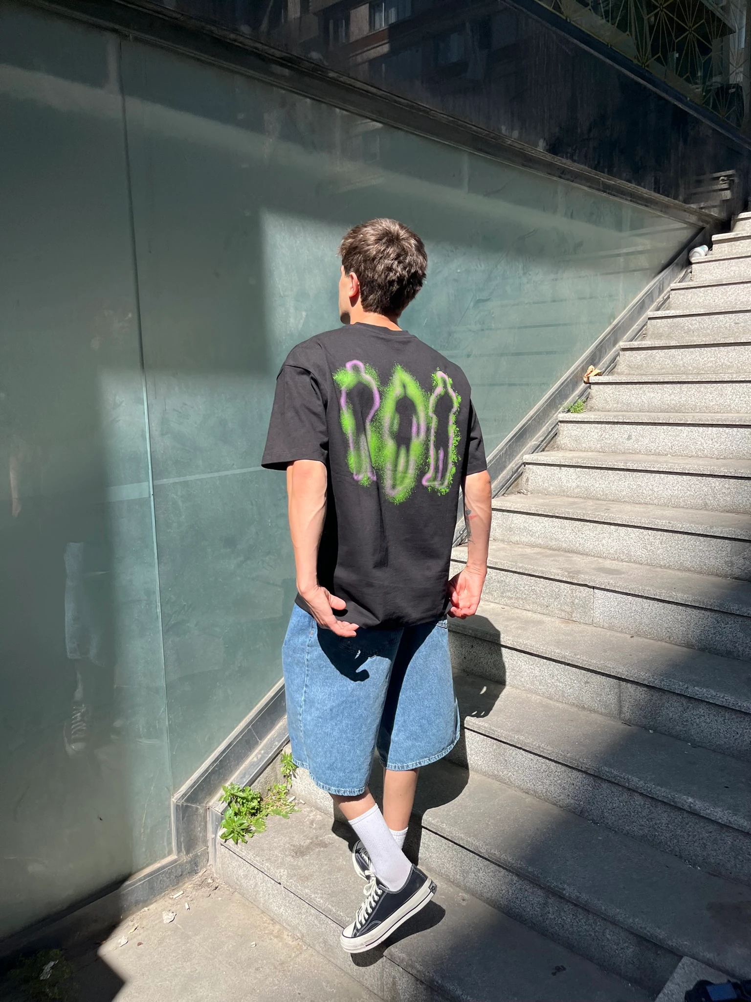 Sırt Detaylı Oversize Tişört - Siyah