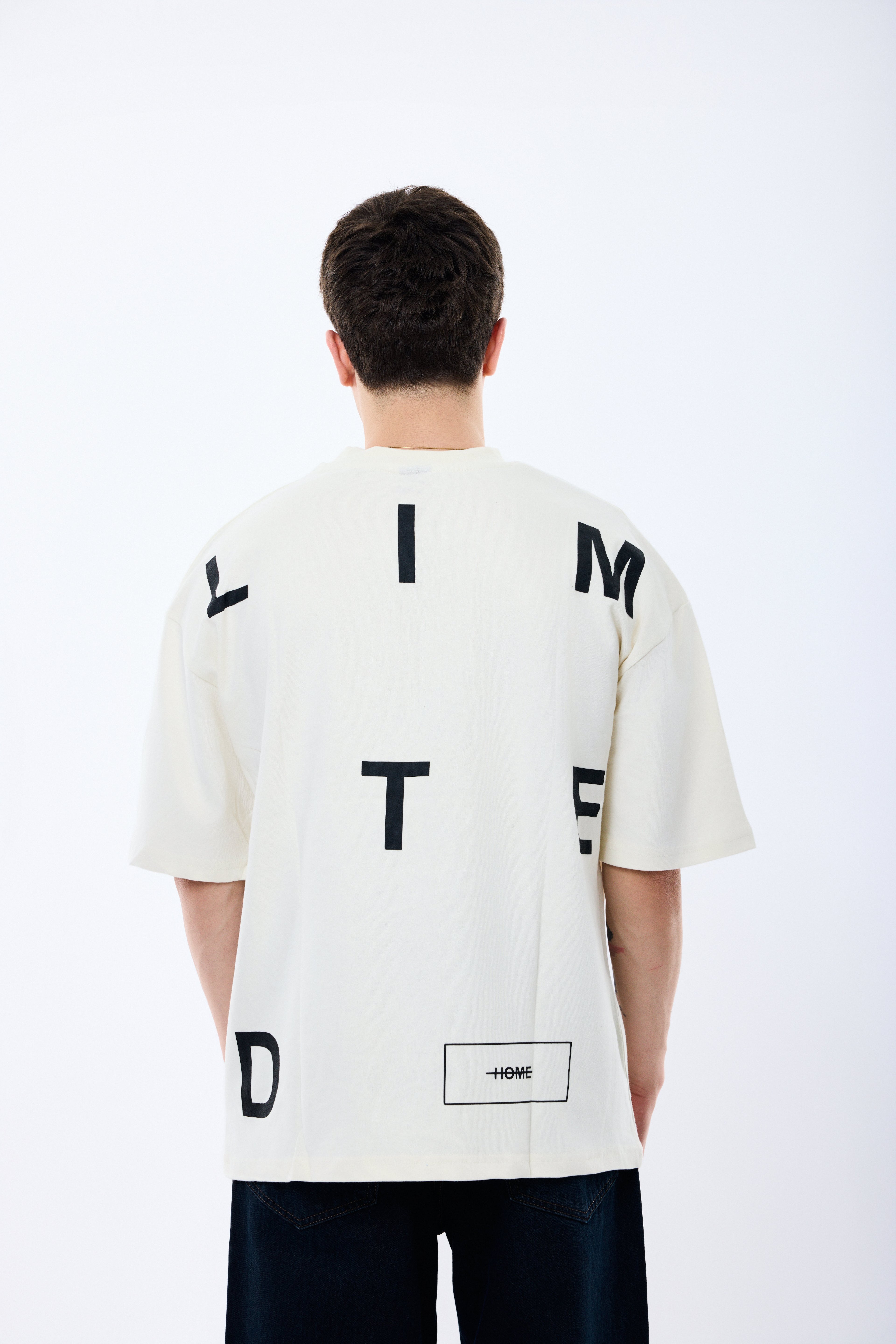 Limited Sırt Baskı Detaylı Tişört