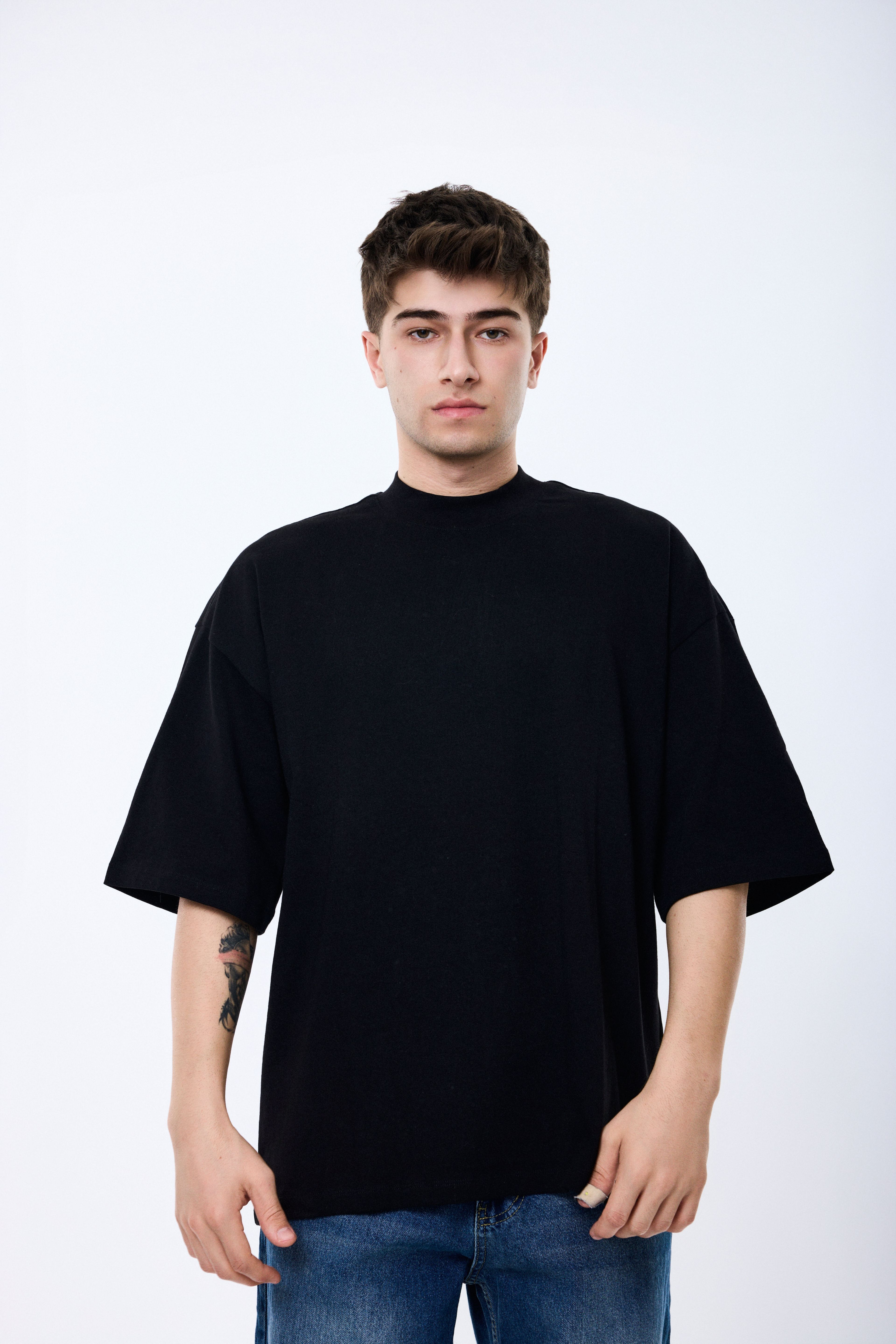 Kapalı Yaka Oversize Premium Tshirt