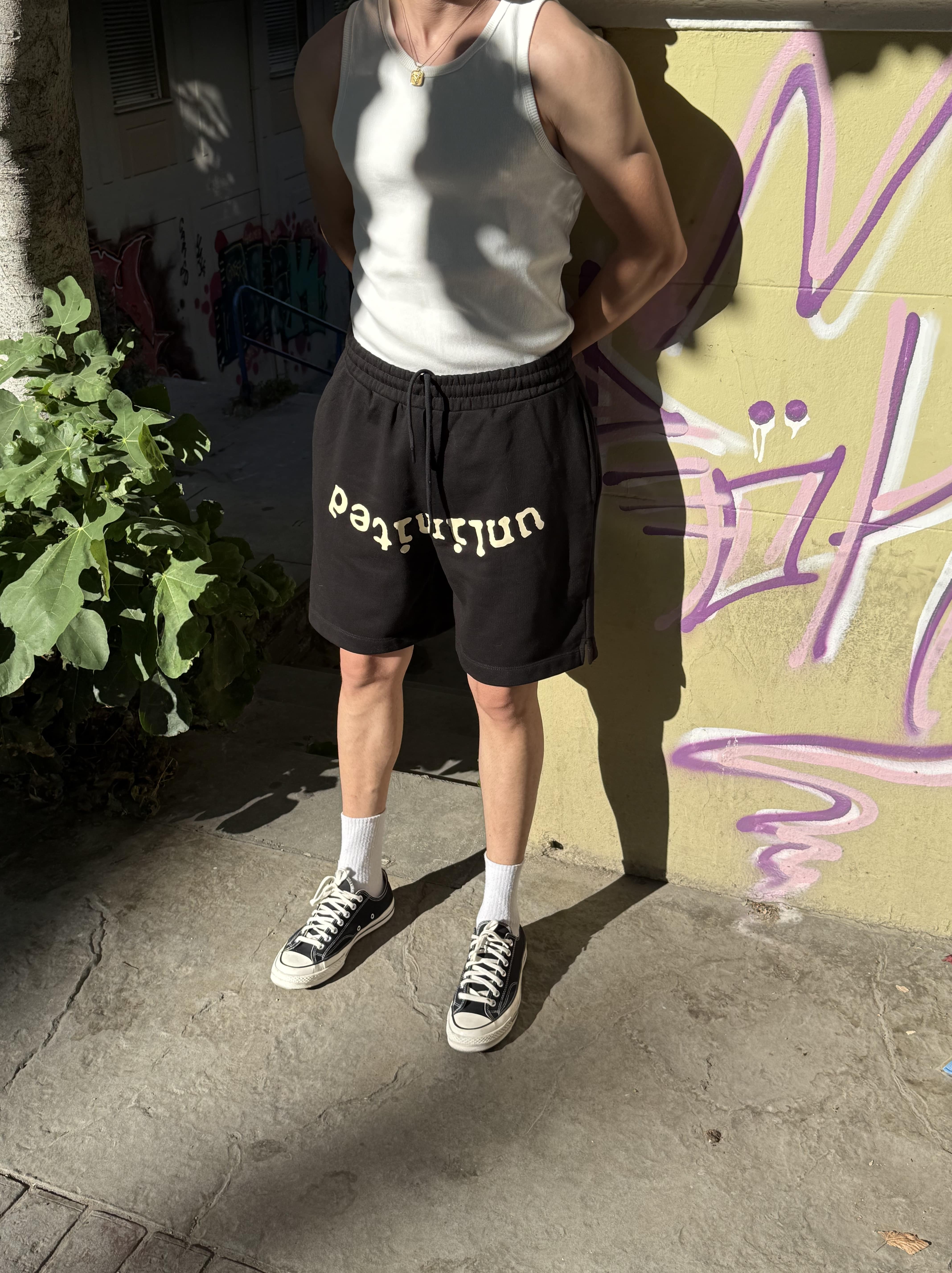 Unlimited Baskılı Şort  - Siyah