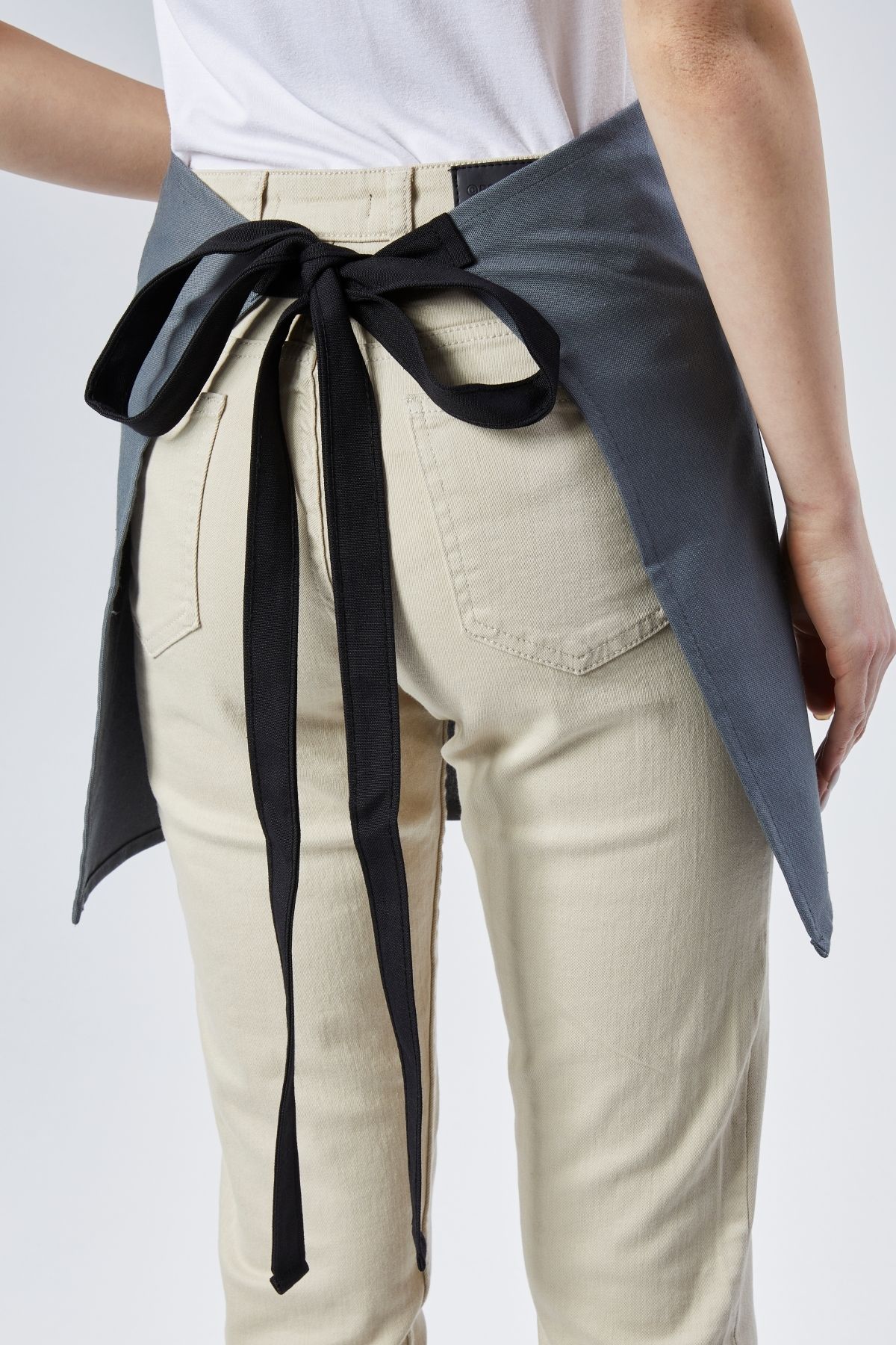 Cafe, Barista, Kuaför, Barmen, Çiçekçi, Mutfak Önlük, Leke Tutmaz, Gri Antrasit Yarım Kısa Önlük