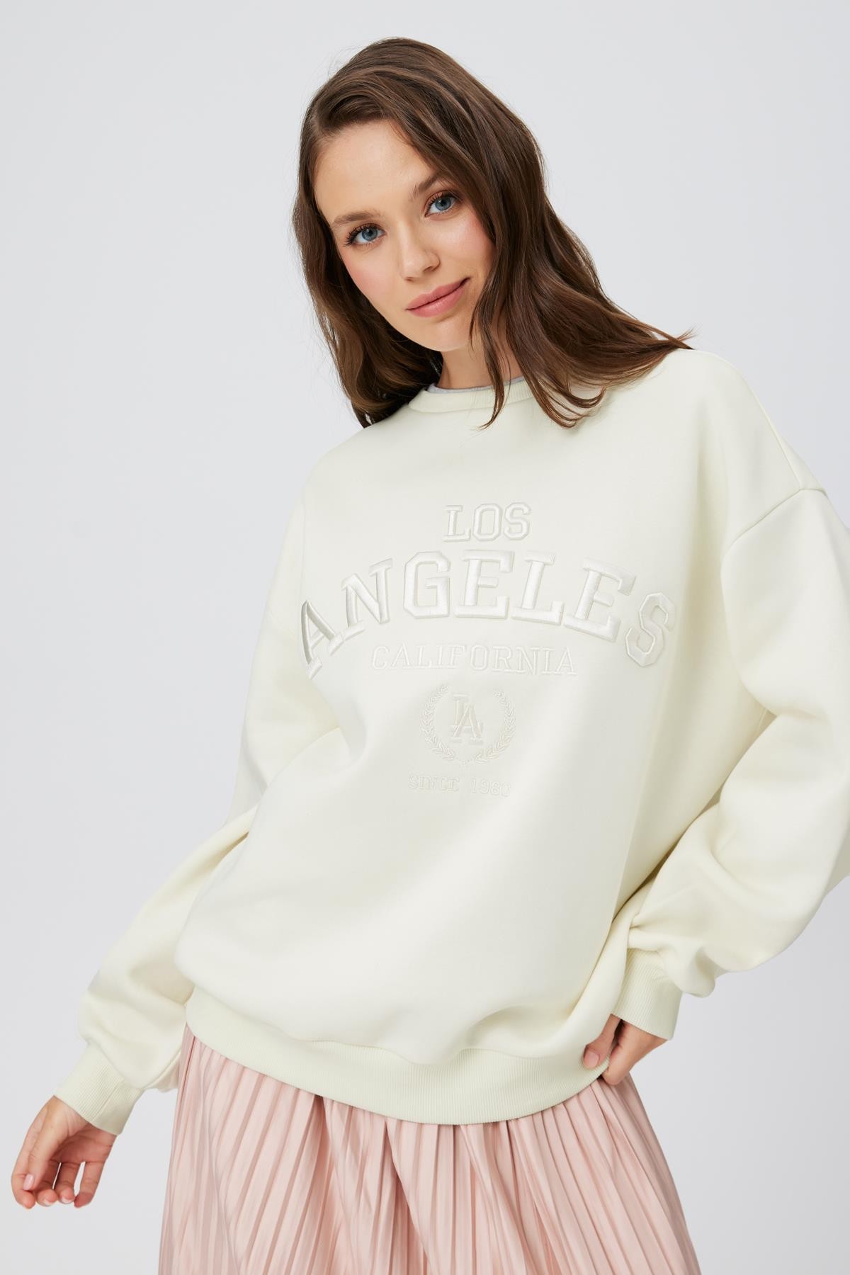 Eva Nakışlı Sweatshirt