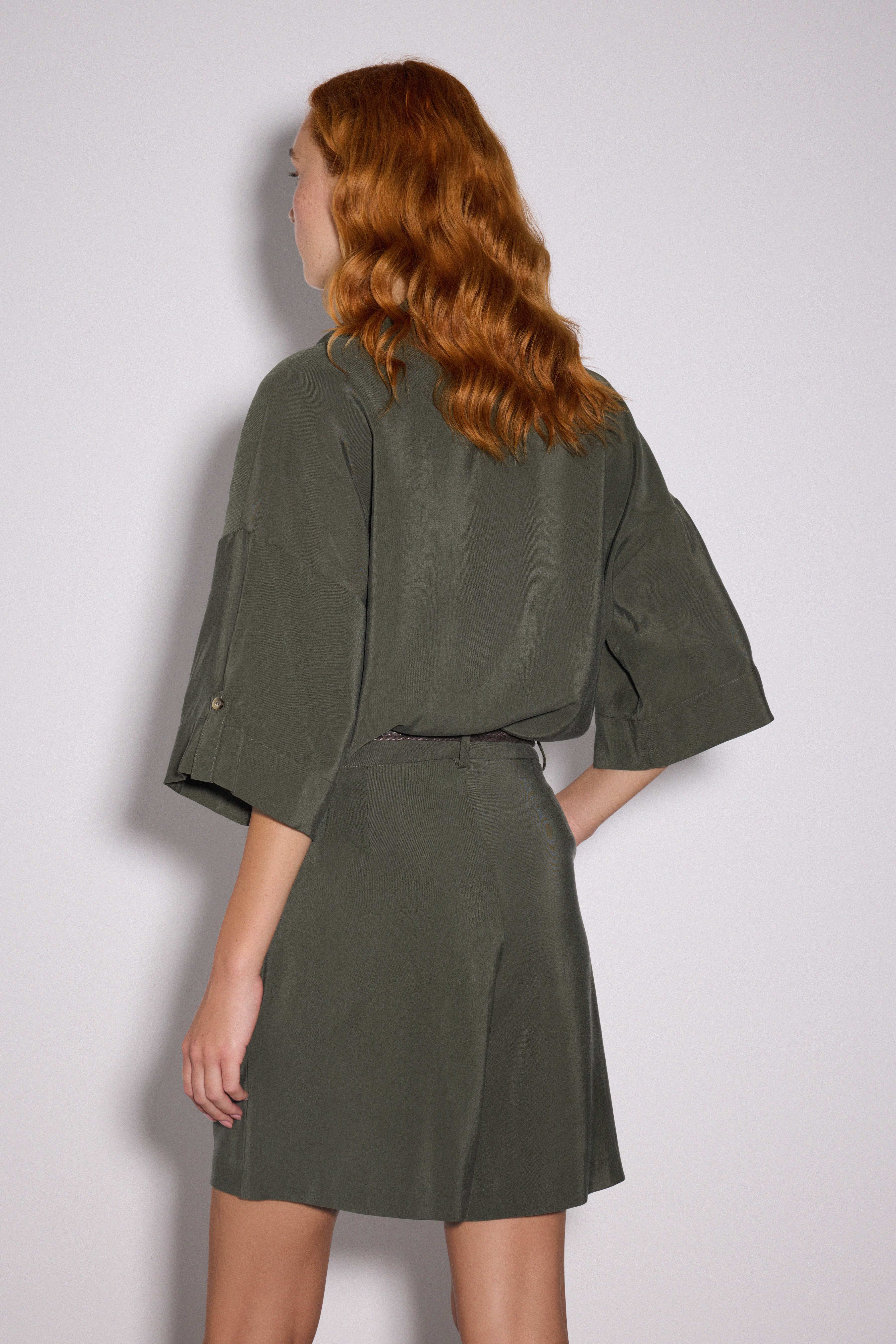 Modal V Yaka Gömlek - HAKİ