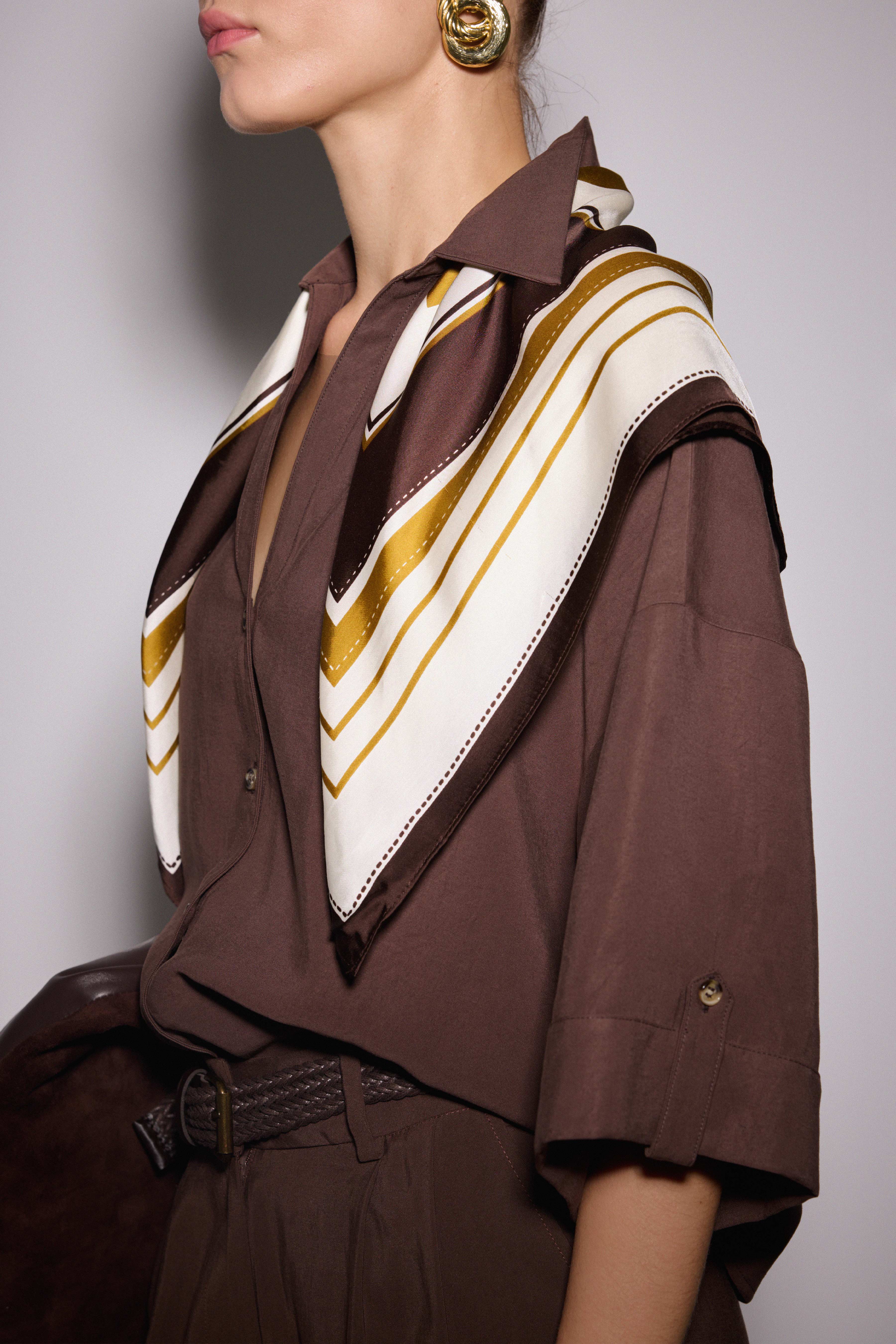 Modal V Yaka Gömlek - KAHVERENGİ