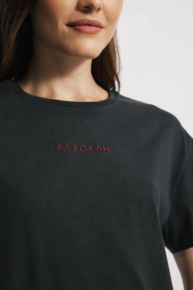 Yıkama Efektli Comfort Fit Kadın Tshirt - SİYAH