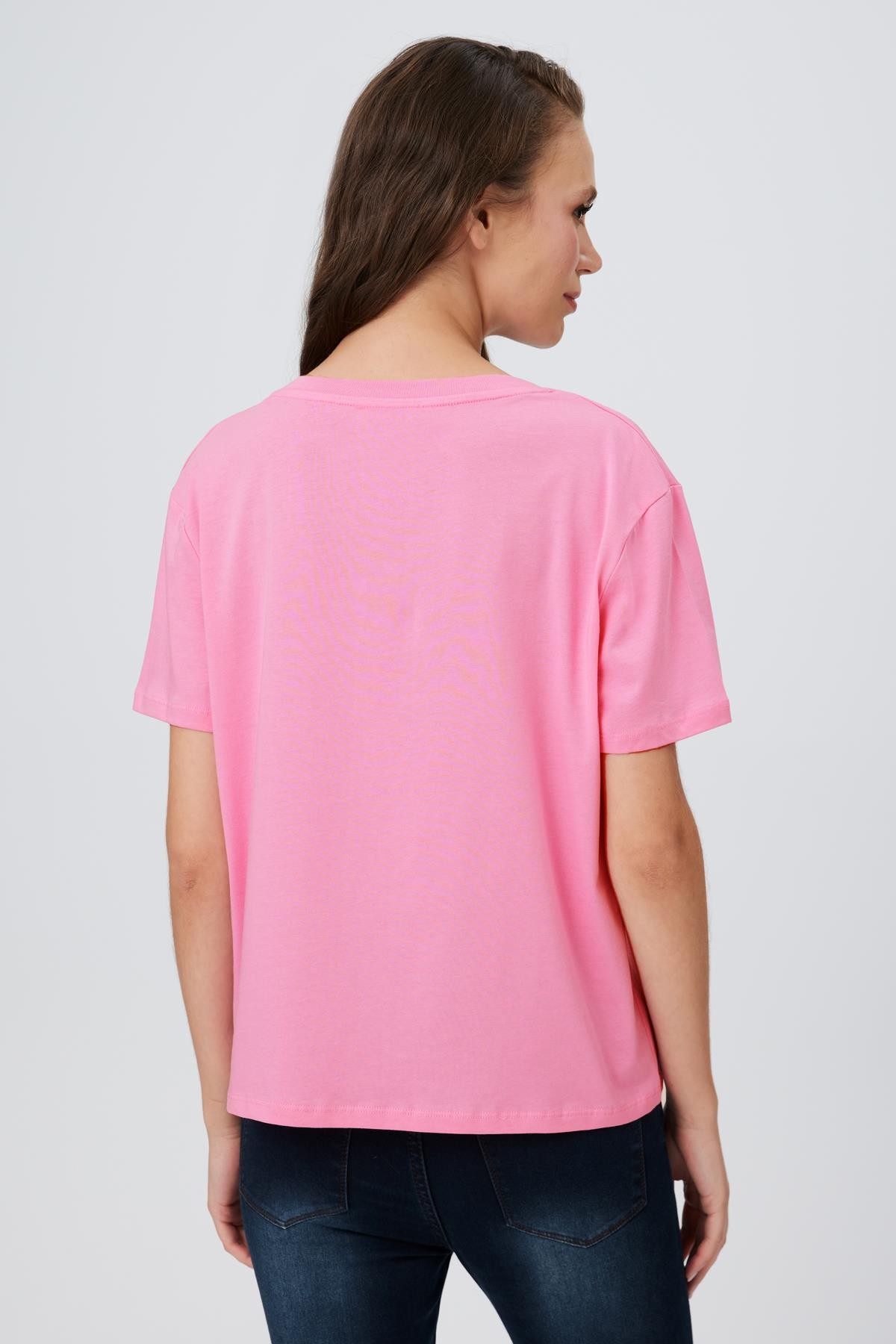 V Yaka Basic Kısa Kol T-Shirt