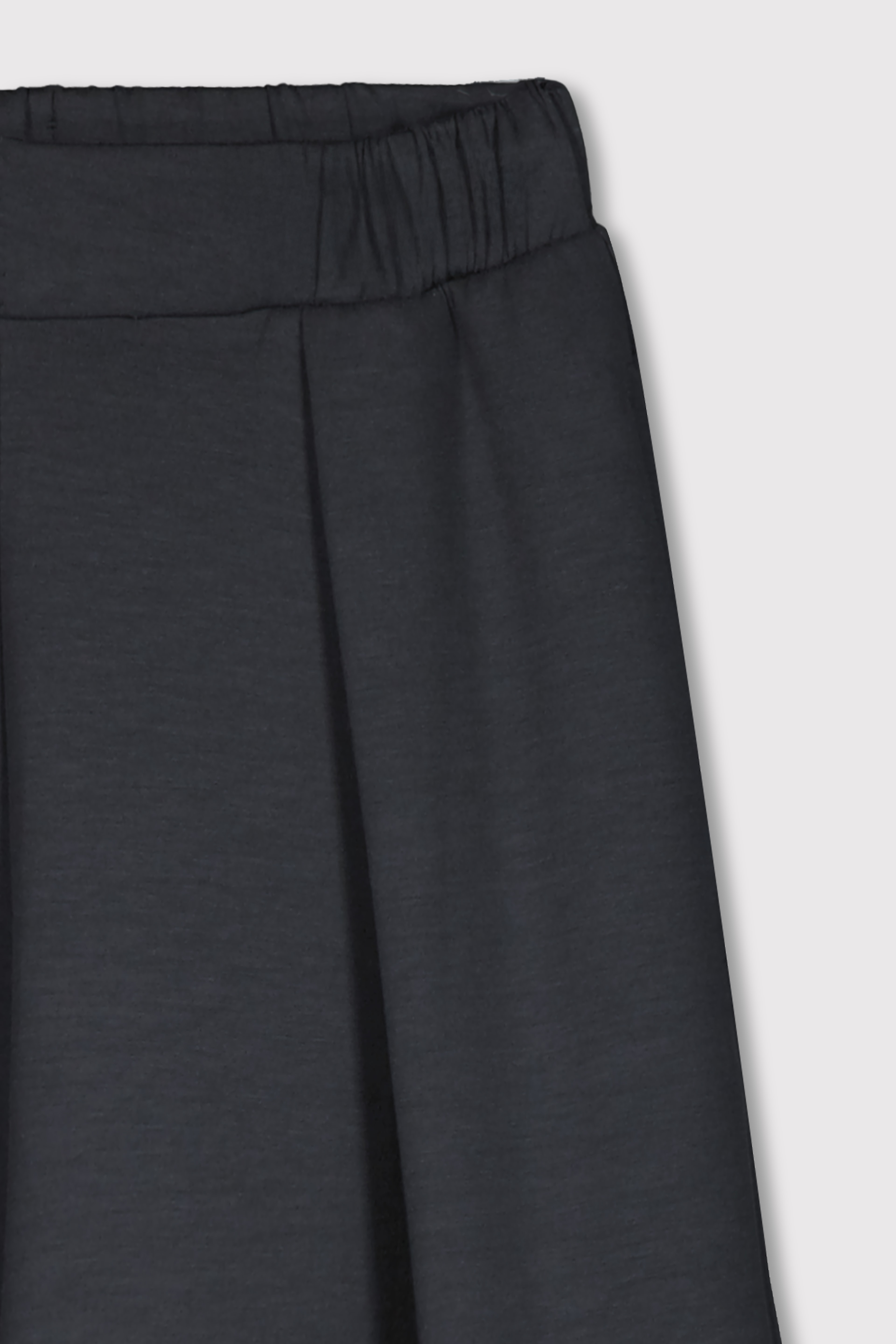 Pileli Geniş Paça Modal Jogger - KARBON