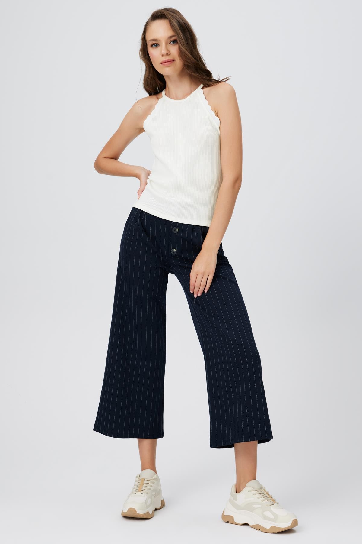 Halter Yaka Zigzag Triko Atlet