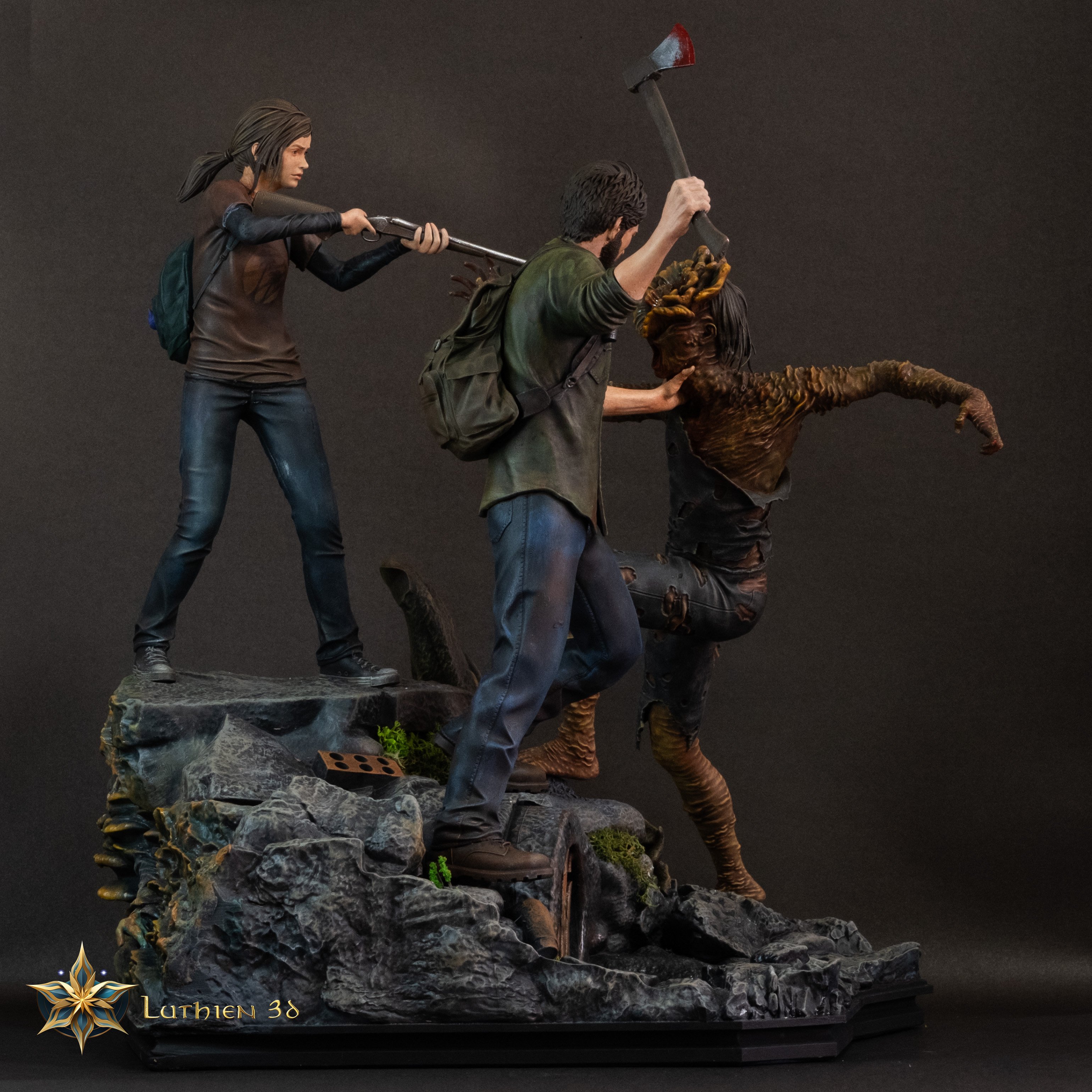 The Last Of Us Joel ve Ellie Diorama