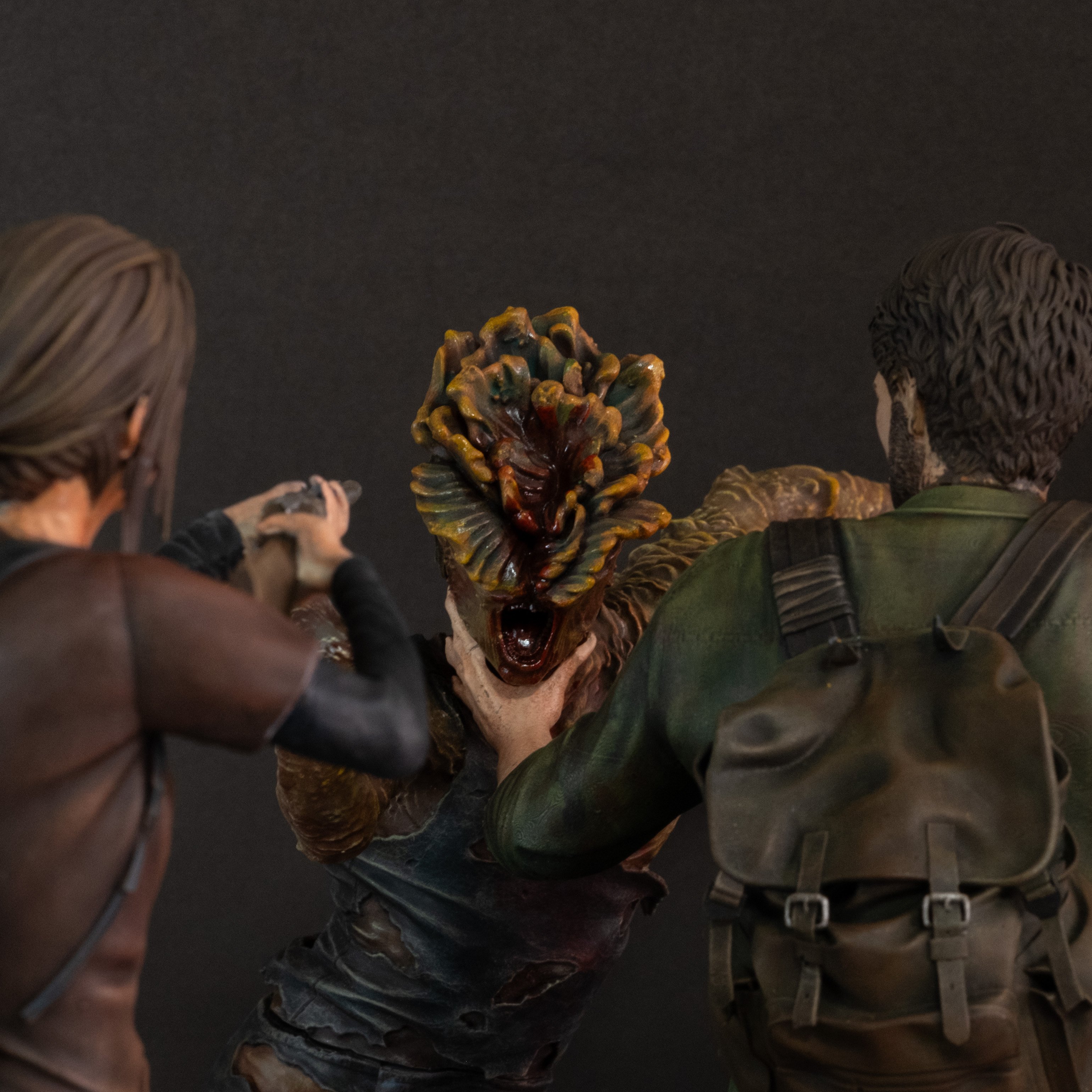 The Last Of Us Joel ve Ellie Diorama