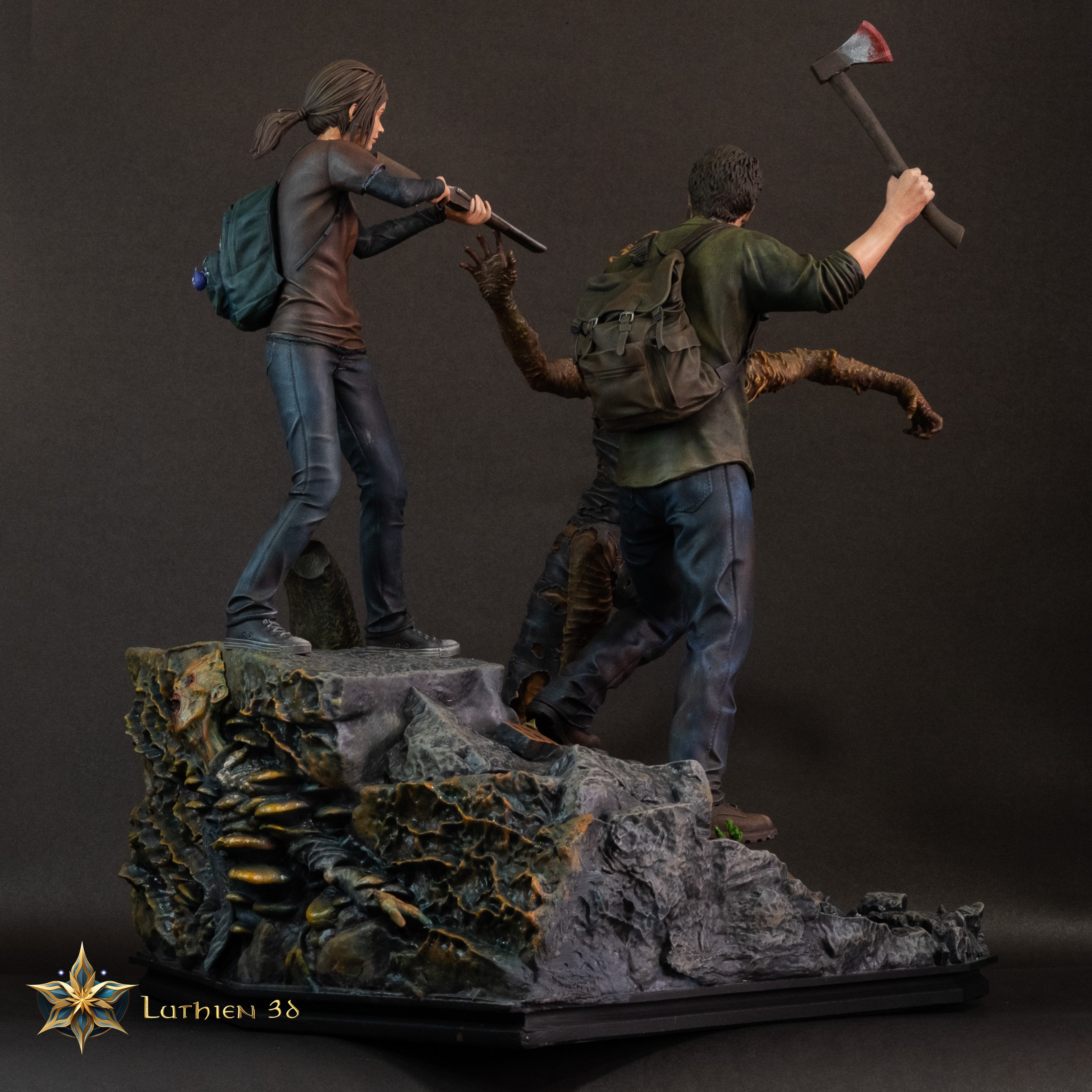 The Last Of Us Joel ve Ellie Diorama