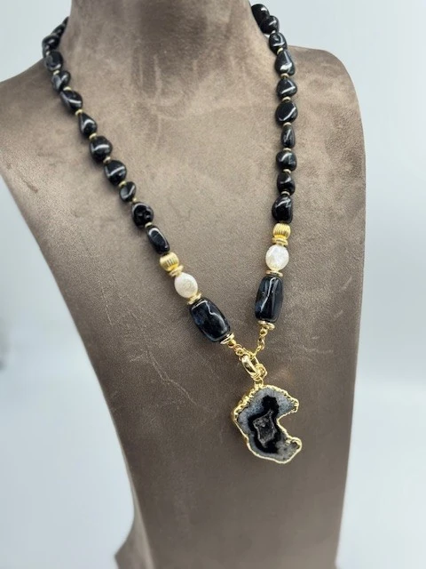 DS-2025595 SİYAH DOĞAL TAŞ KOLYE