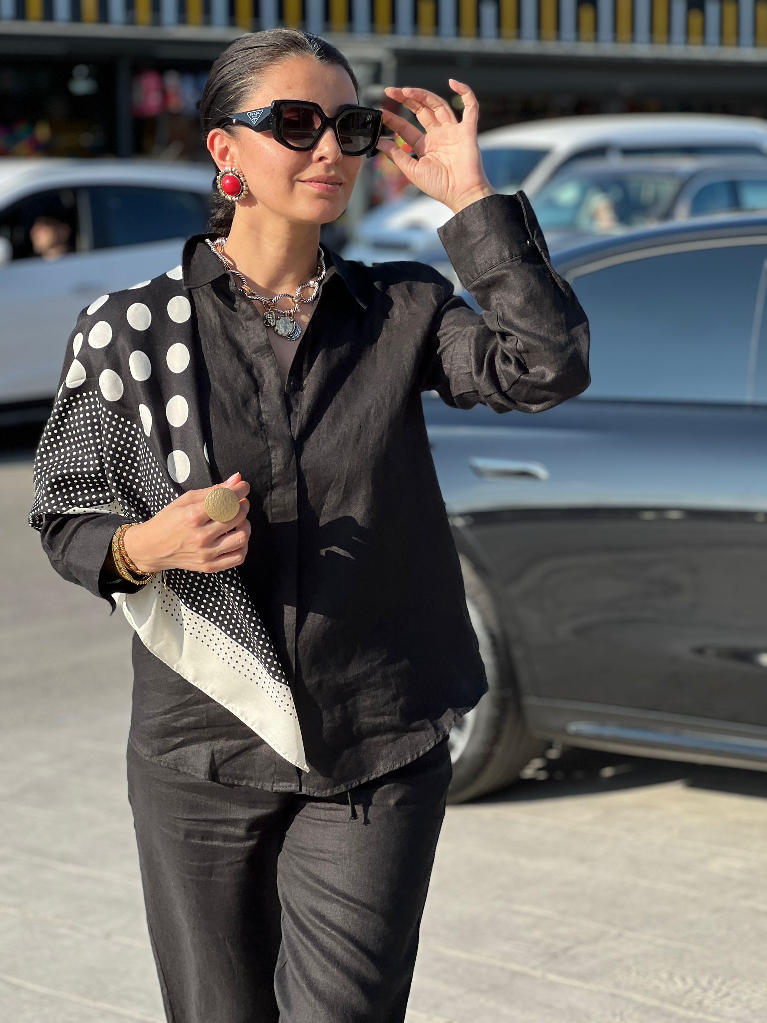 RV-GİZLİ PAT KETEN GÖMLEK SİYAH