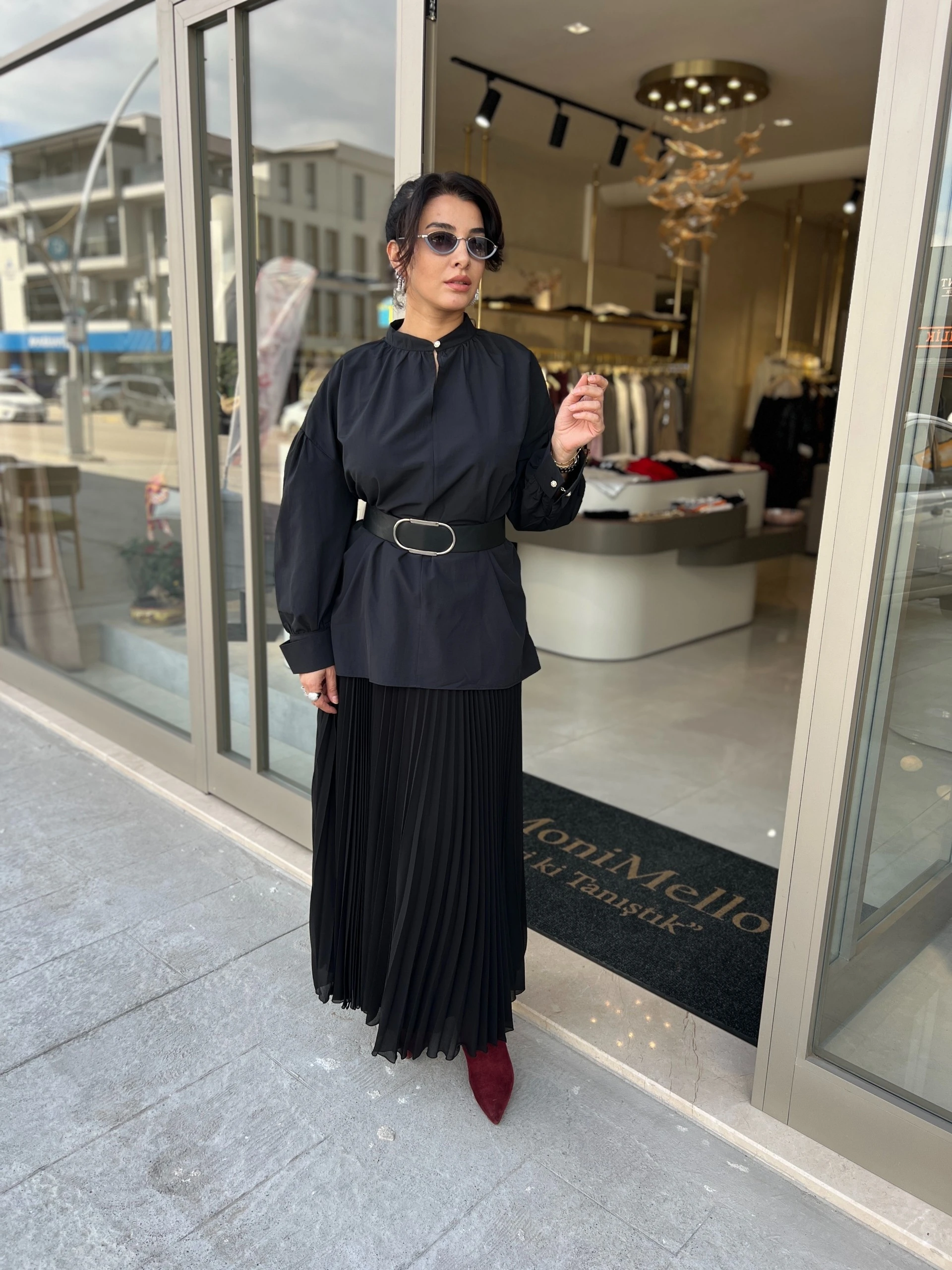 RV-2025 İNCİ DÜĞMELİ GÖMLEK KIRIK SİYAH