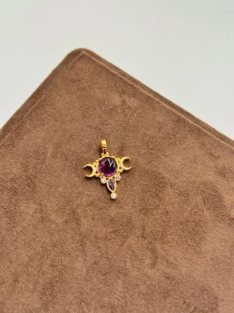 AR-2025350 MOR DETAY KOLYE UCU 925 AYAR GÜMÜŞ