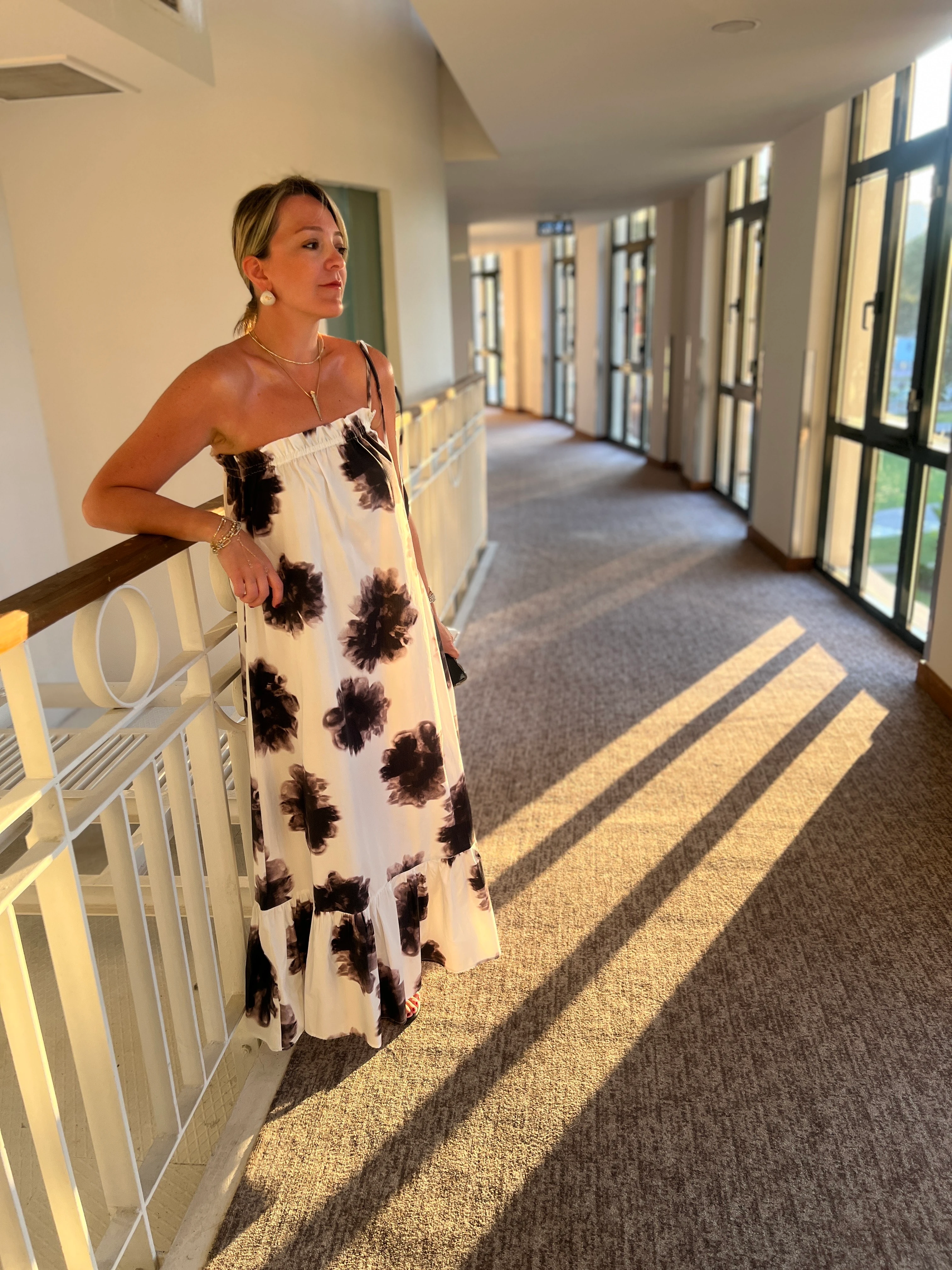 XINT-288038 ELBİSE ÇİÇEK