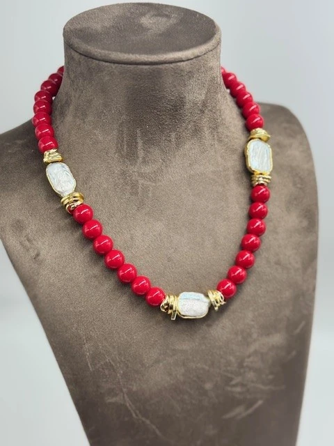 DS-2025490 DOĞAL İNCİ DETAYLI DOĞALTAŞ KOLYE