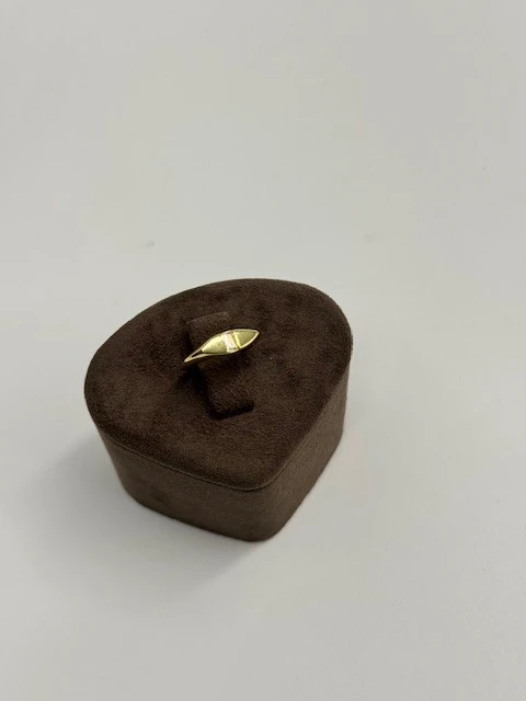 BT-202550 ORTASI TAŞLI SERÇE PARMAK YÜZÜĞÜ AYARLANABİLİR