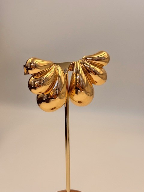 AL-2025150 BÜYÜK GOLD MODELLİ KÜPE