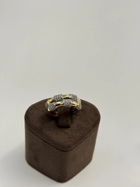 BT-2025100 MARKA MODEL TASRAIM YÜZÜK AYARLABİLİR