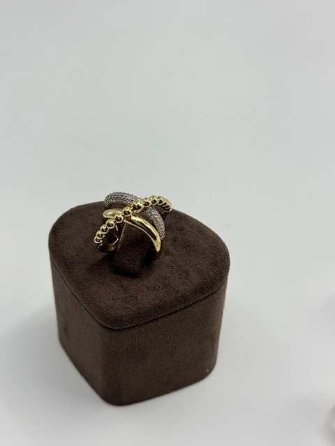 BT-2025100 TOPLU TAŞLI SIRALI YÜZÜK AYARLABİLİR