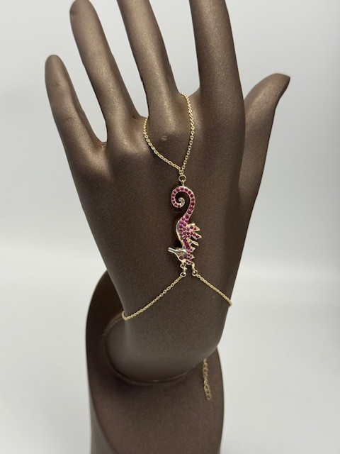 NR-2025175 PEMBE DENİZ ATI DETAY ŞAHMERAN