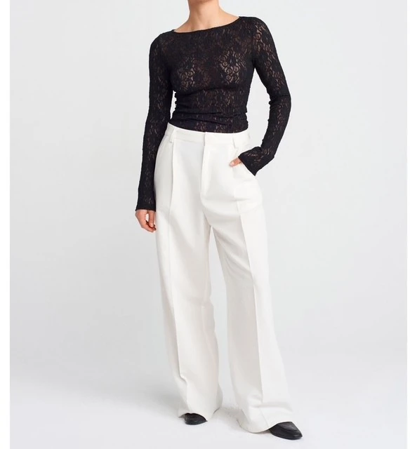 DL-202531312 KAYIK YAKA DANTEL TOP SİYAH