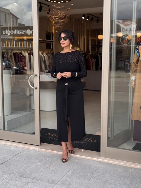 Gold Tokalı Yırtmaçlı Etek