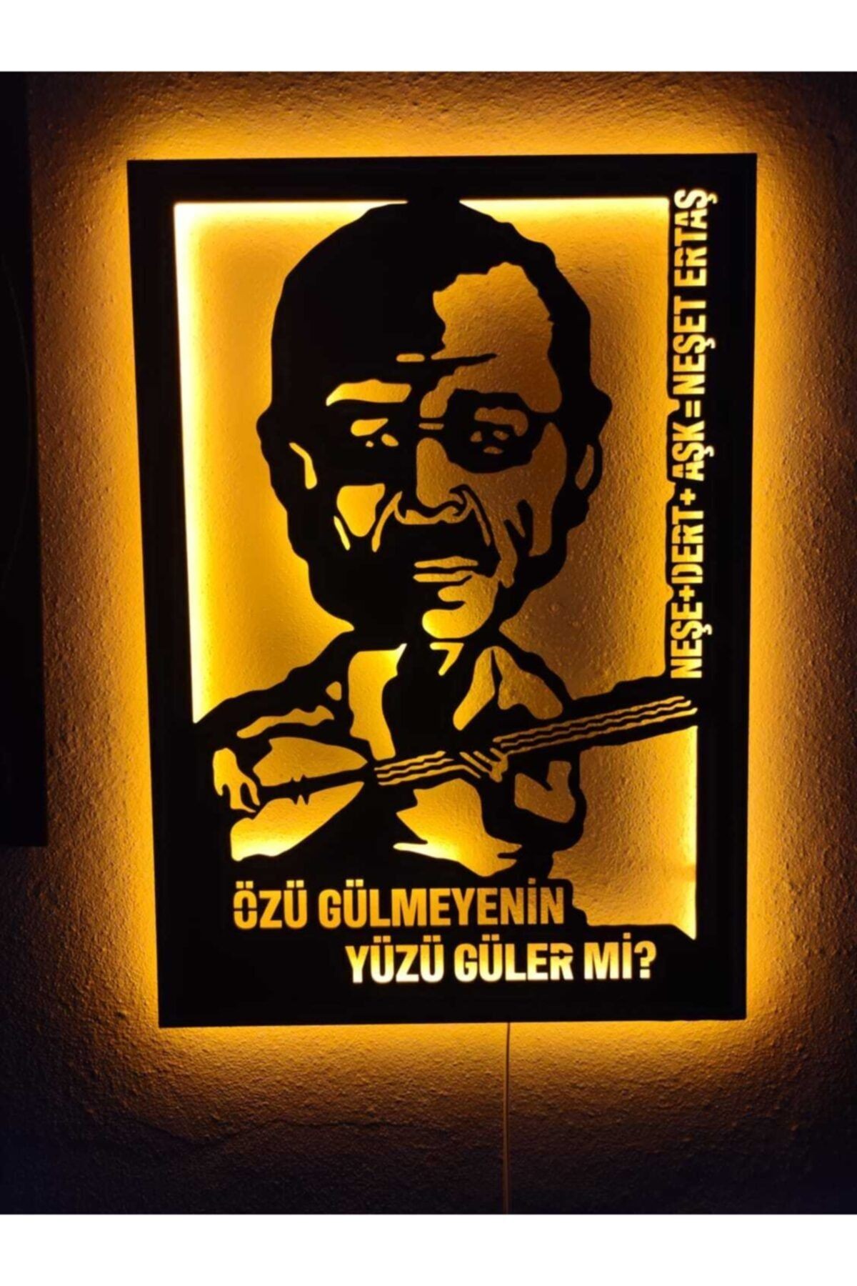 Neşet Ertaş Led Işıklı Ahşap Tablo
