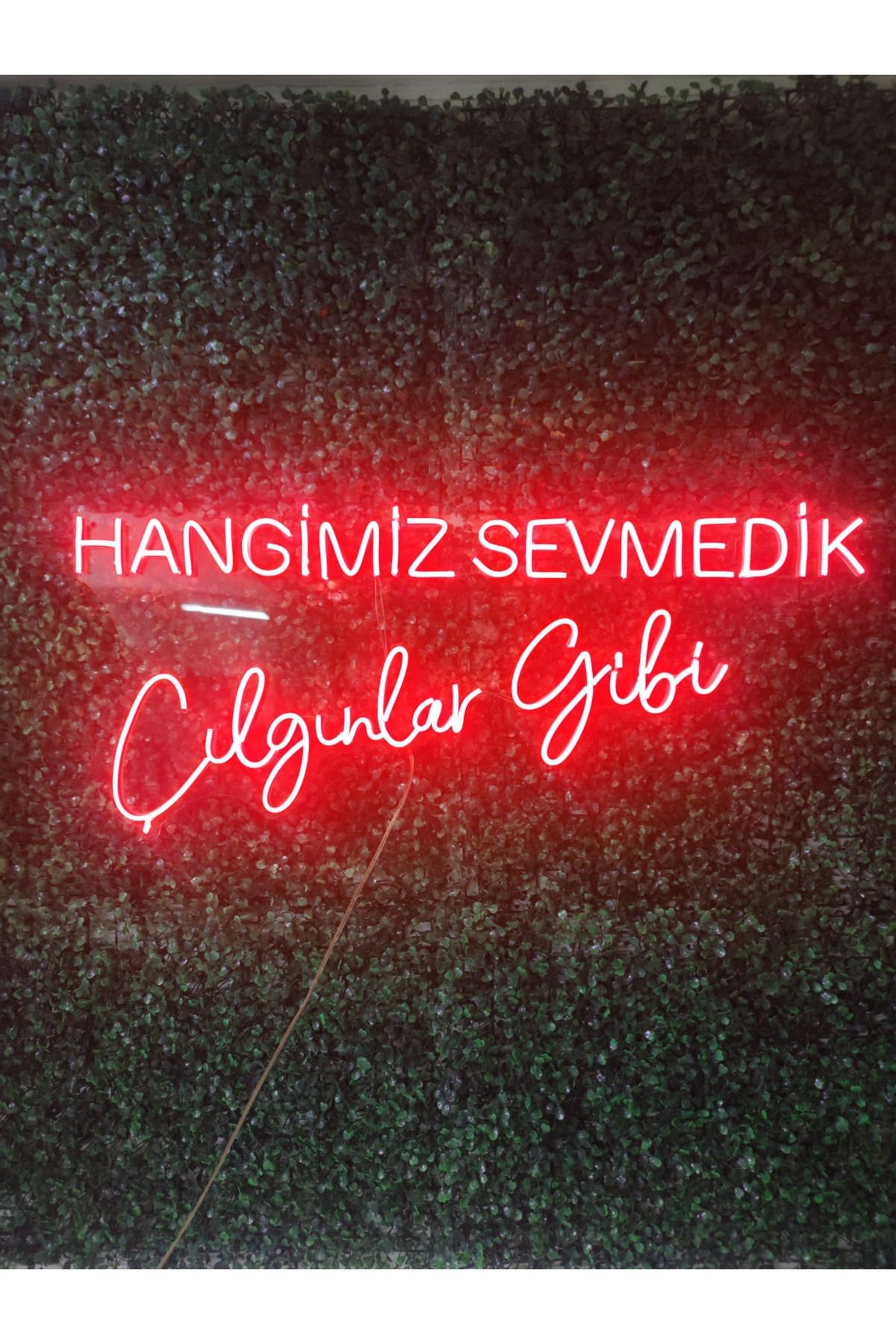kırmızı