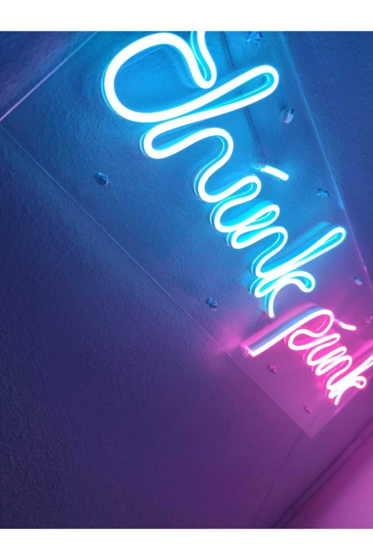 Think Pink Neon Led Dekoratif Duvar Aydınlatması Neon Duvar Yazısı